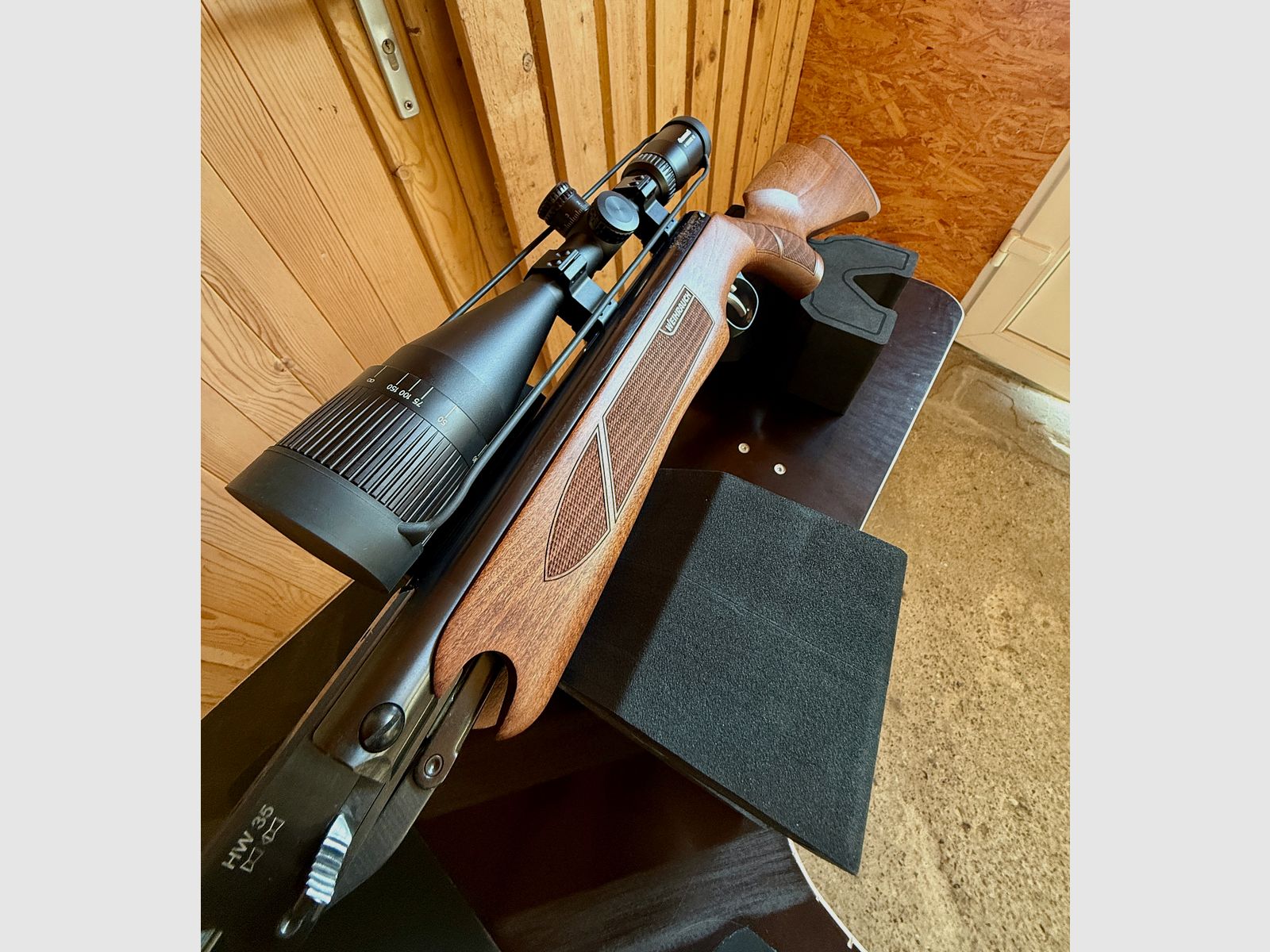 Weihrauch HW 35