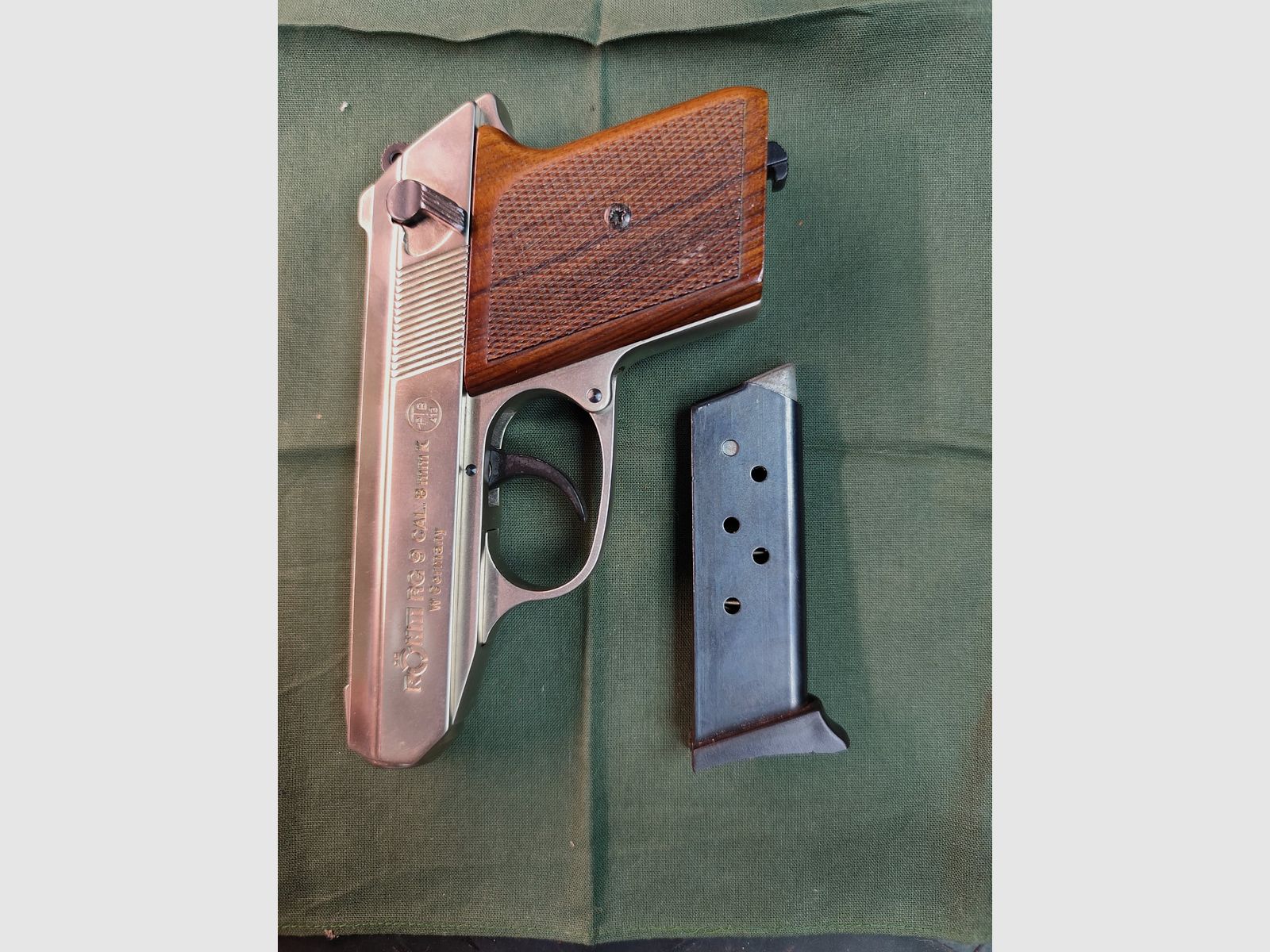 Röhm RG 9 8mm Níquel Mangos de Madera P.A.K. 413 Arma de Colección