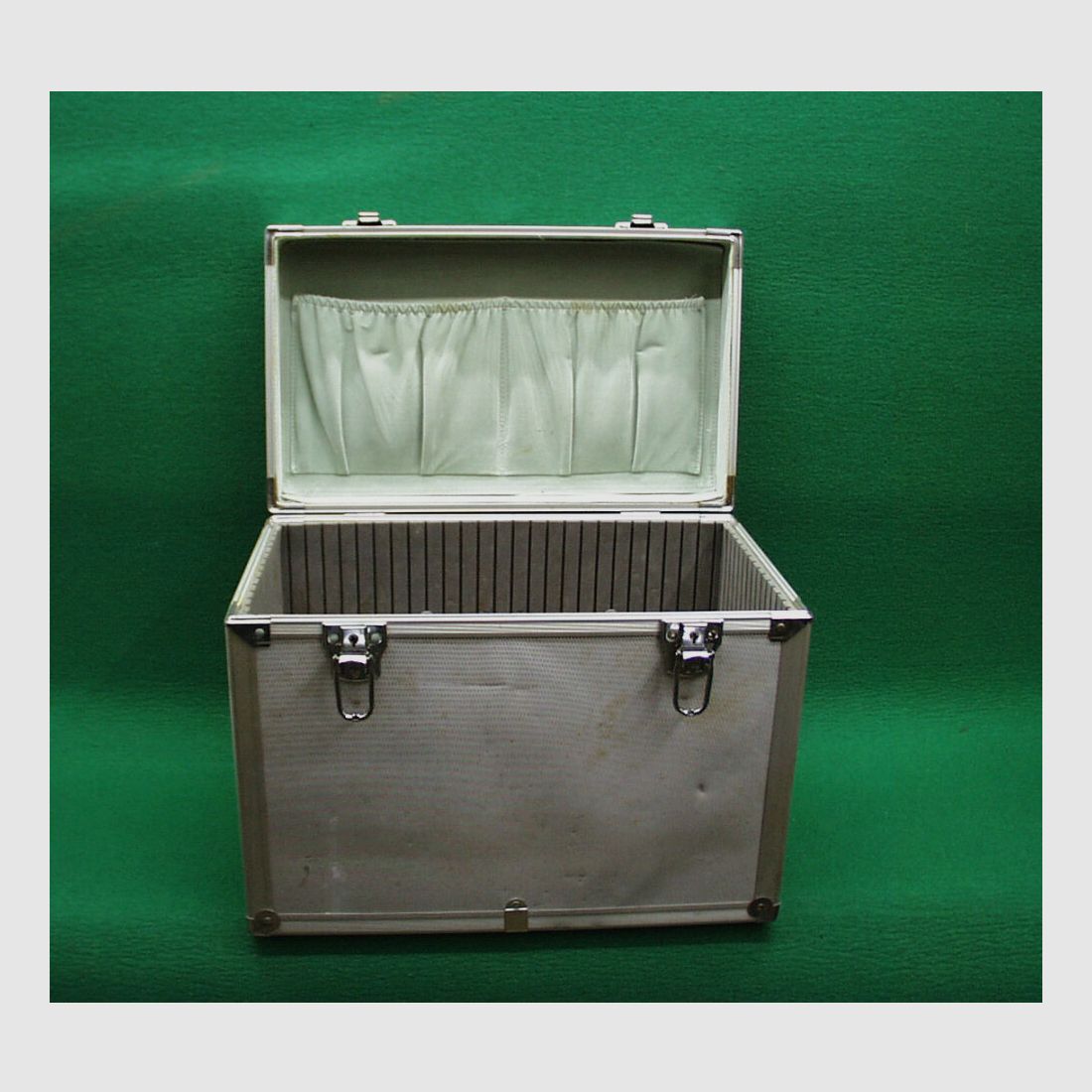 **** Pistol case