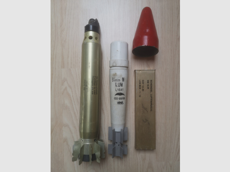 Raketen, Werfergranaten Rak Rohr 80, 51mm ILUM