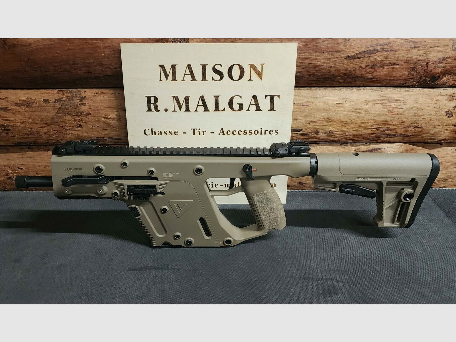 KRISS VECTOR SBR FDE kal.22 Lr (op bestelling), afbeelding 1 van 6