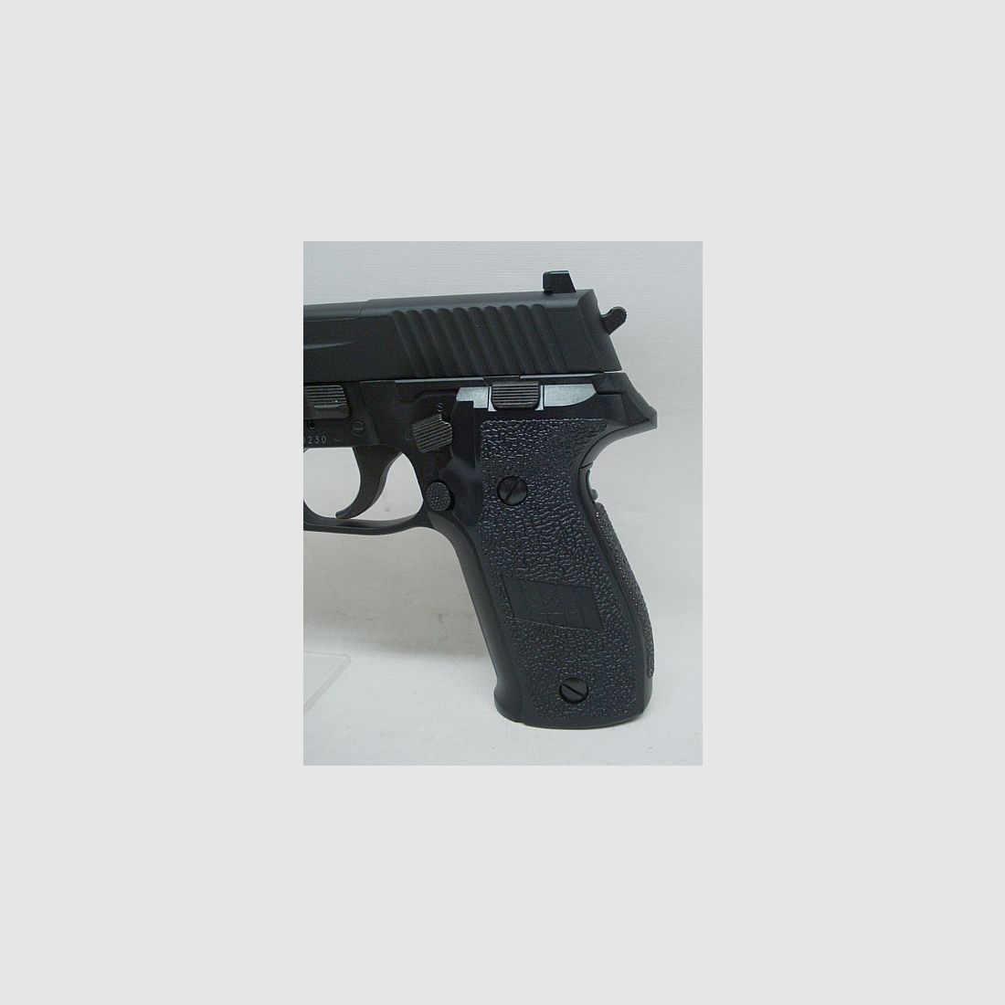 P226 Kal.4,5mm - BlowBack,Diabolo,2x8Schuss