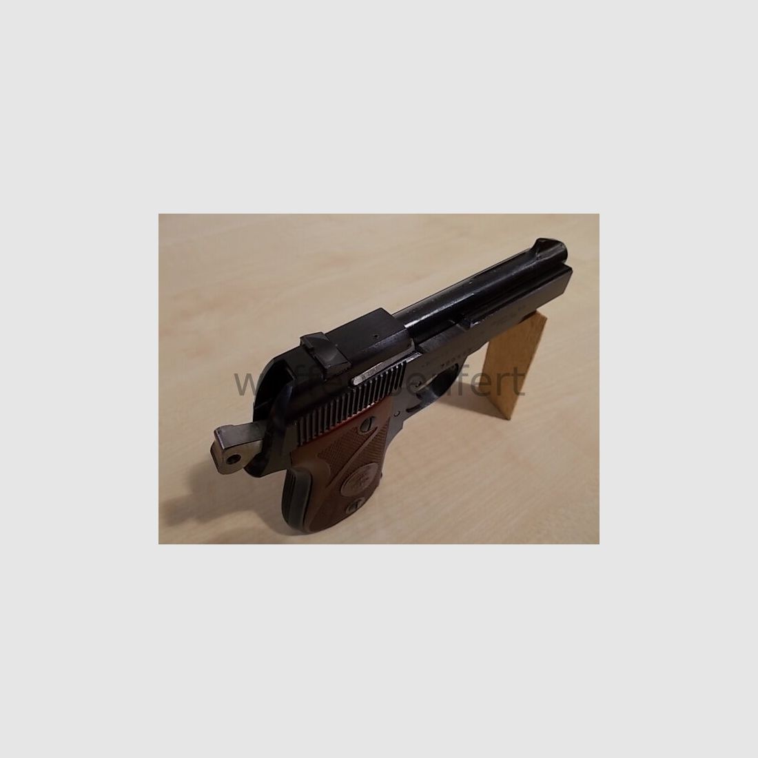Unique Mod. L in case