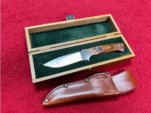 PUMA Solingen Integral cuchillo de caza 15 6100 – diseño de Peter Herbst – rareza con caja de madera