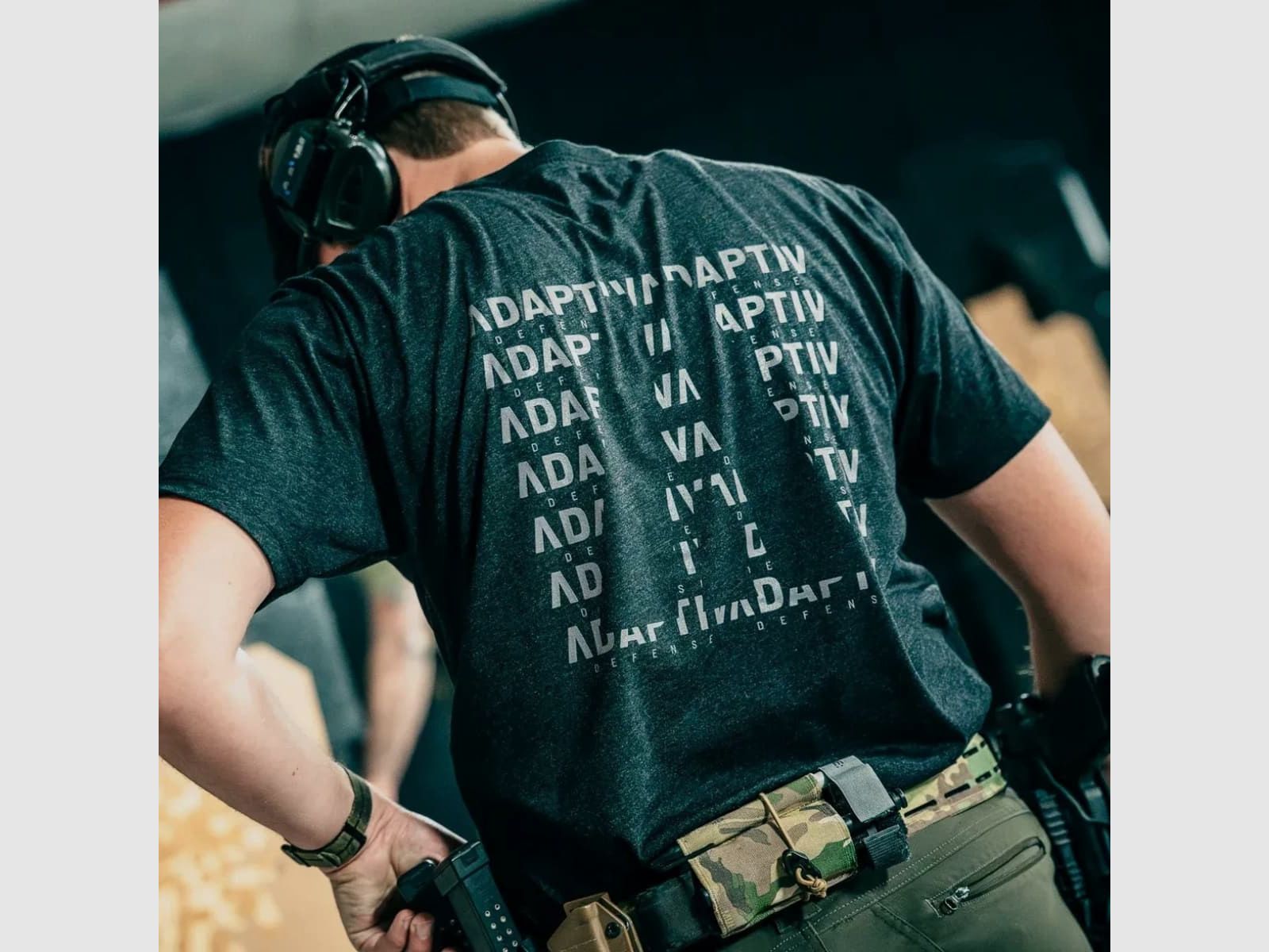 ADAPTIV DEFENSE – Camiseta – Low Key – Charcoal – M, imagen 4 de 5
