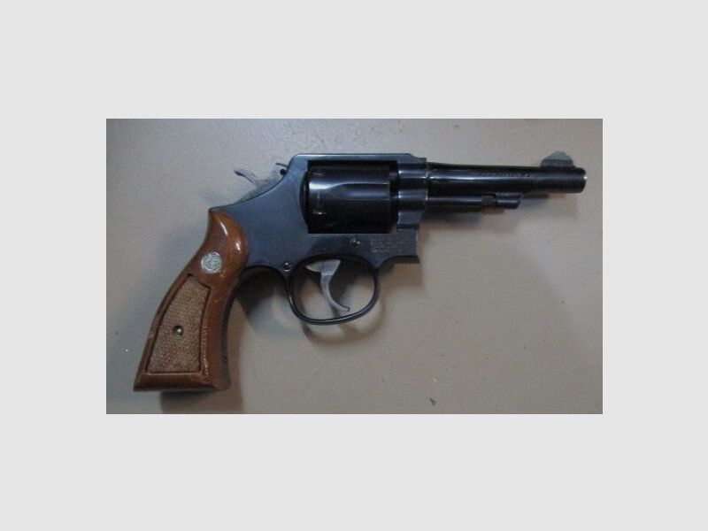 Revolver .38 spécial Smith & Wesson Modèle 10-7 10-7