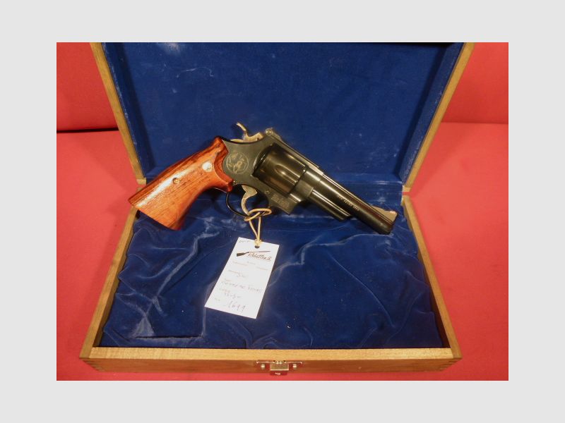 Revolver Smith & Wesson