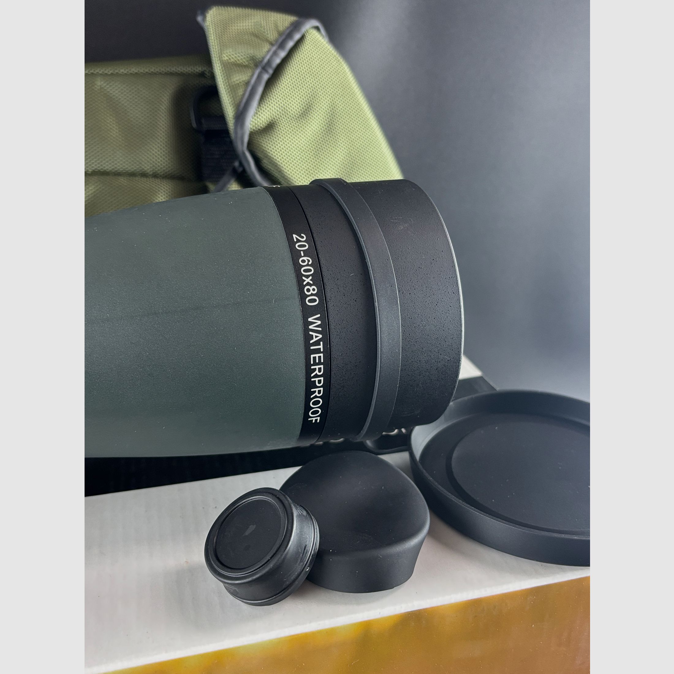 Exhibitor FOCUS Outlook 20-60x80 WP Spotting Scope with Bag 113567-1
