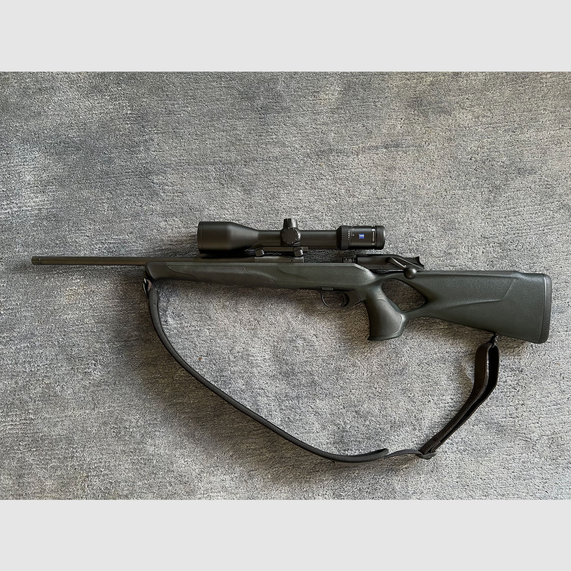 Blaser R8 Professional Success (sinistra)