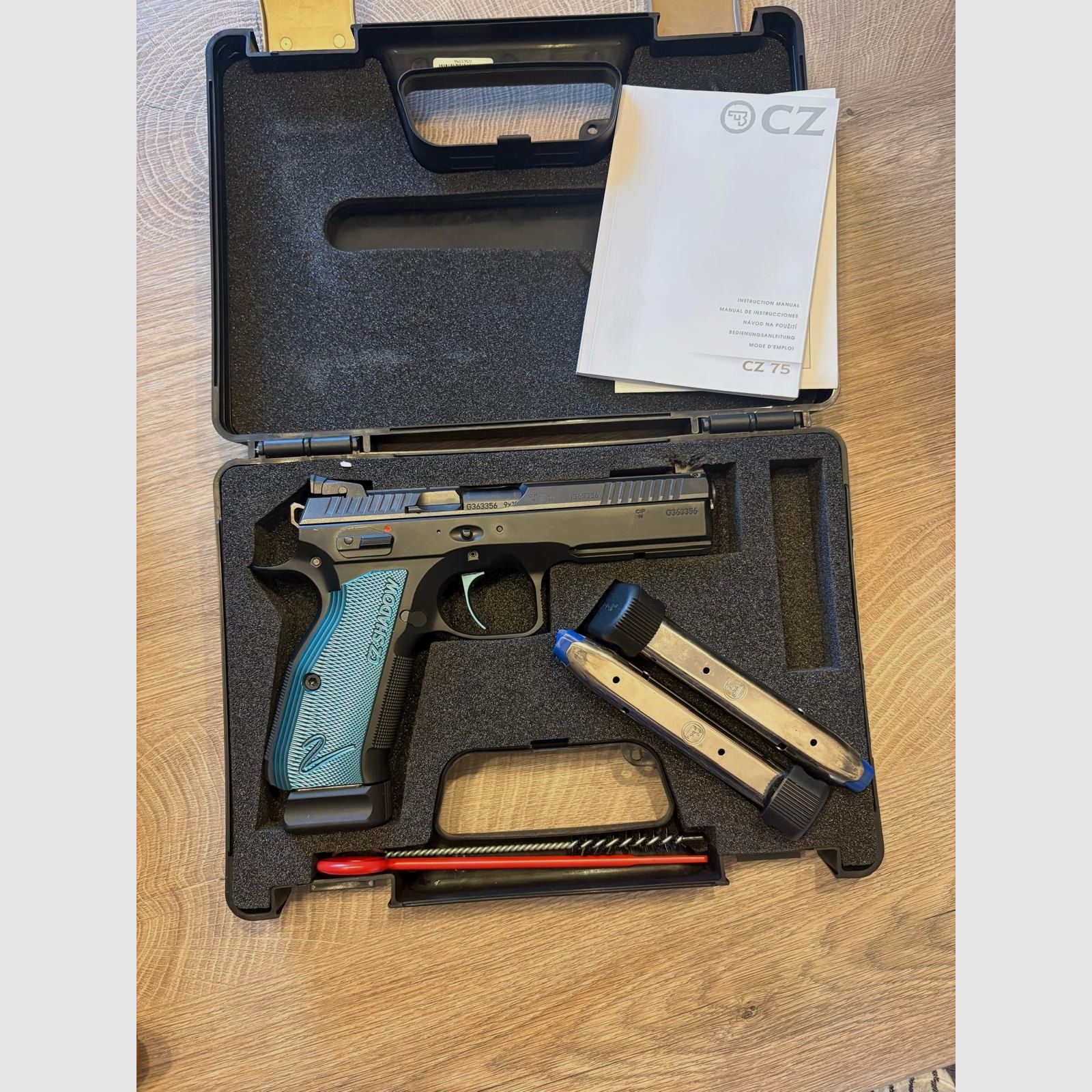 CZ Shadow 2 – Topstaat – incl. 3 magazijnen