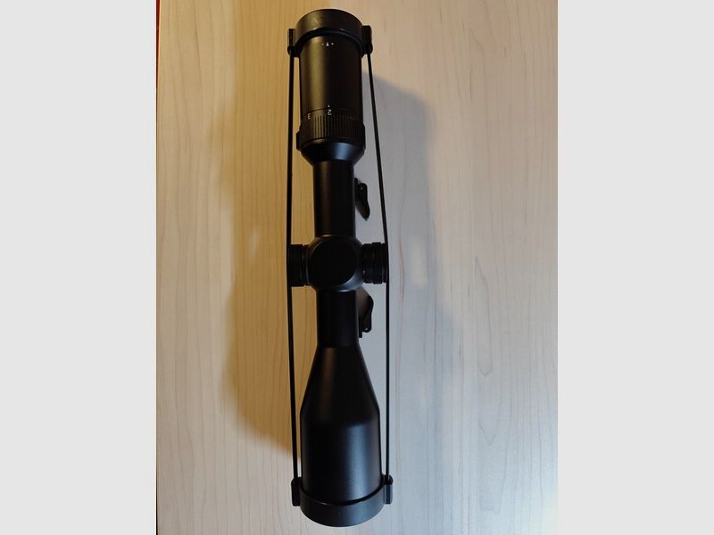 Leica Fortis 6, 2-12x50i mit Schiene plus Steel Action Brückenmontage