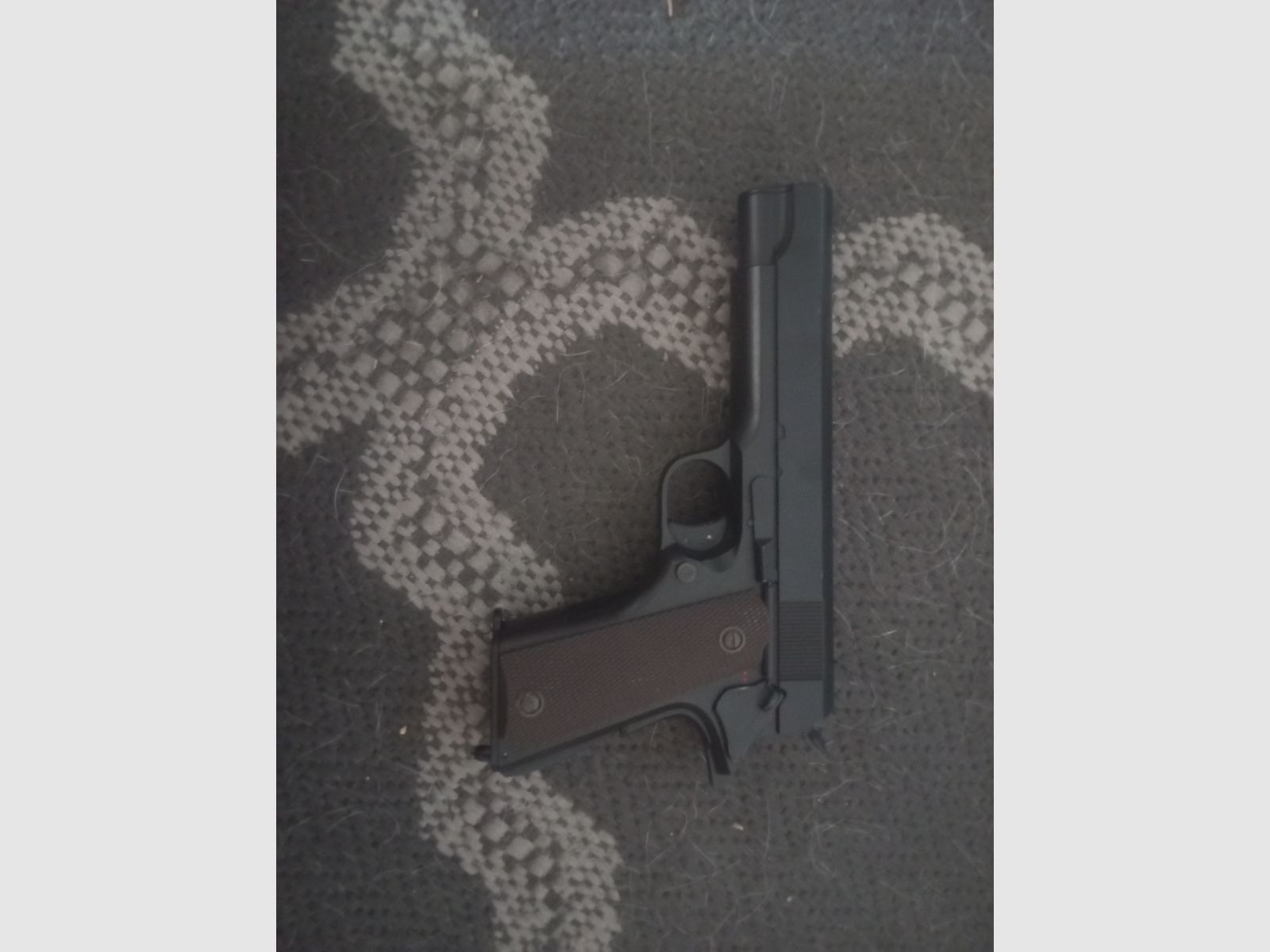 Cm123