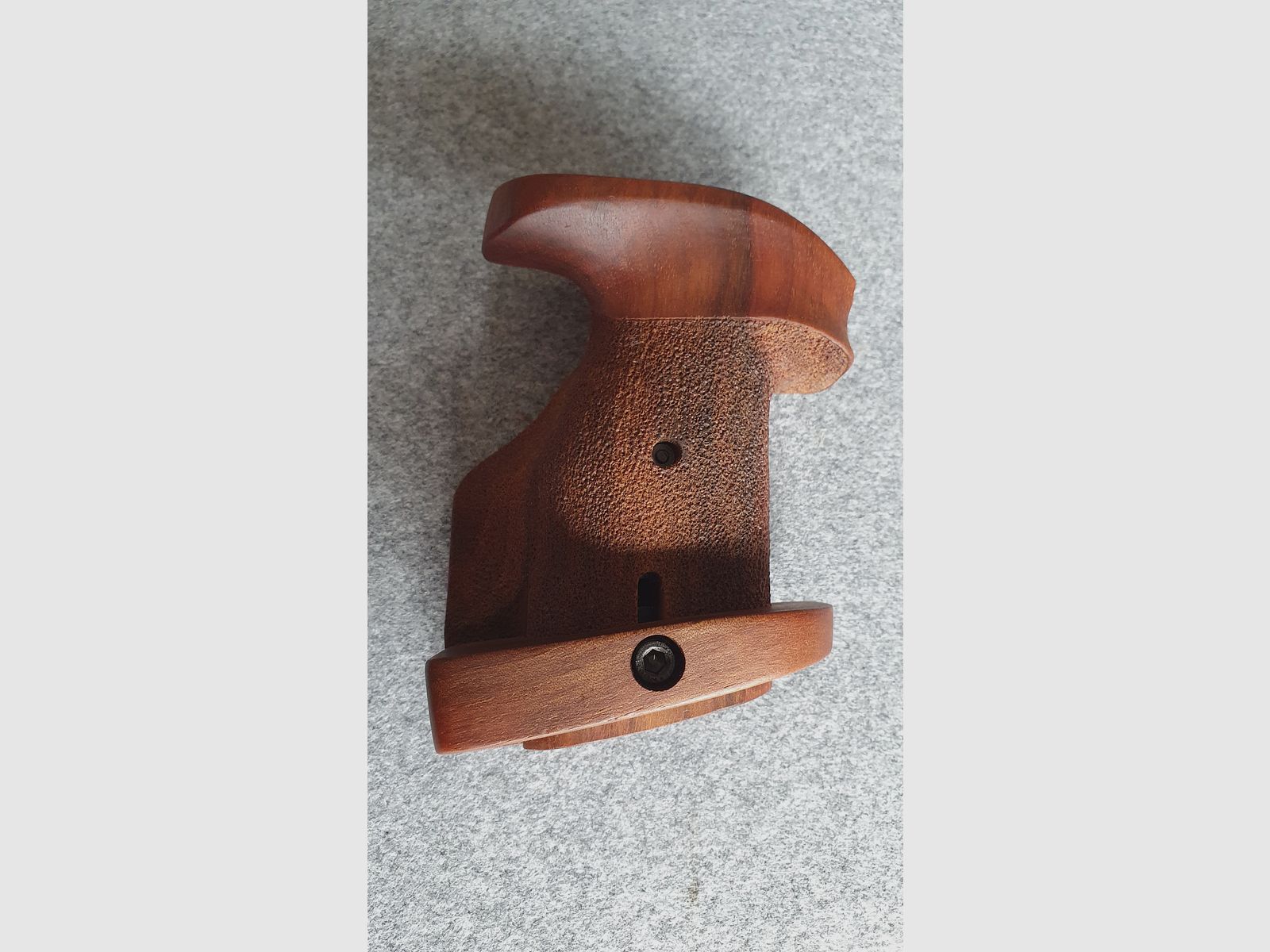 Poignée de match réglable rare en noyer pour Taurus 669/689 et éventuellement des modèles similaires Smith & Wesson