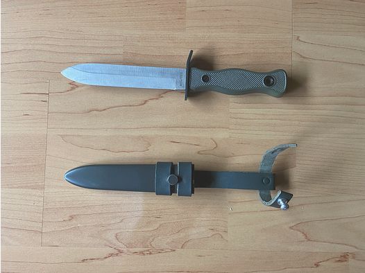 German multi-purpose knife olive from Mil-Tec Good condition