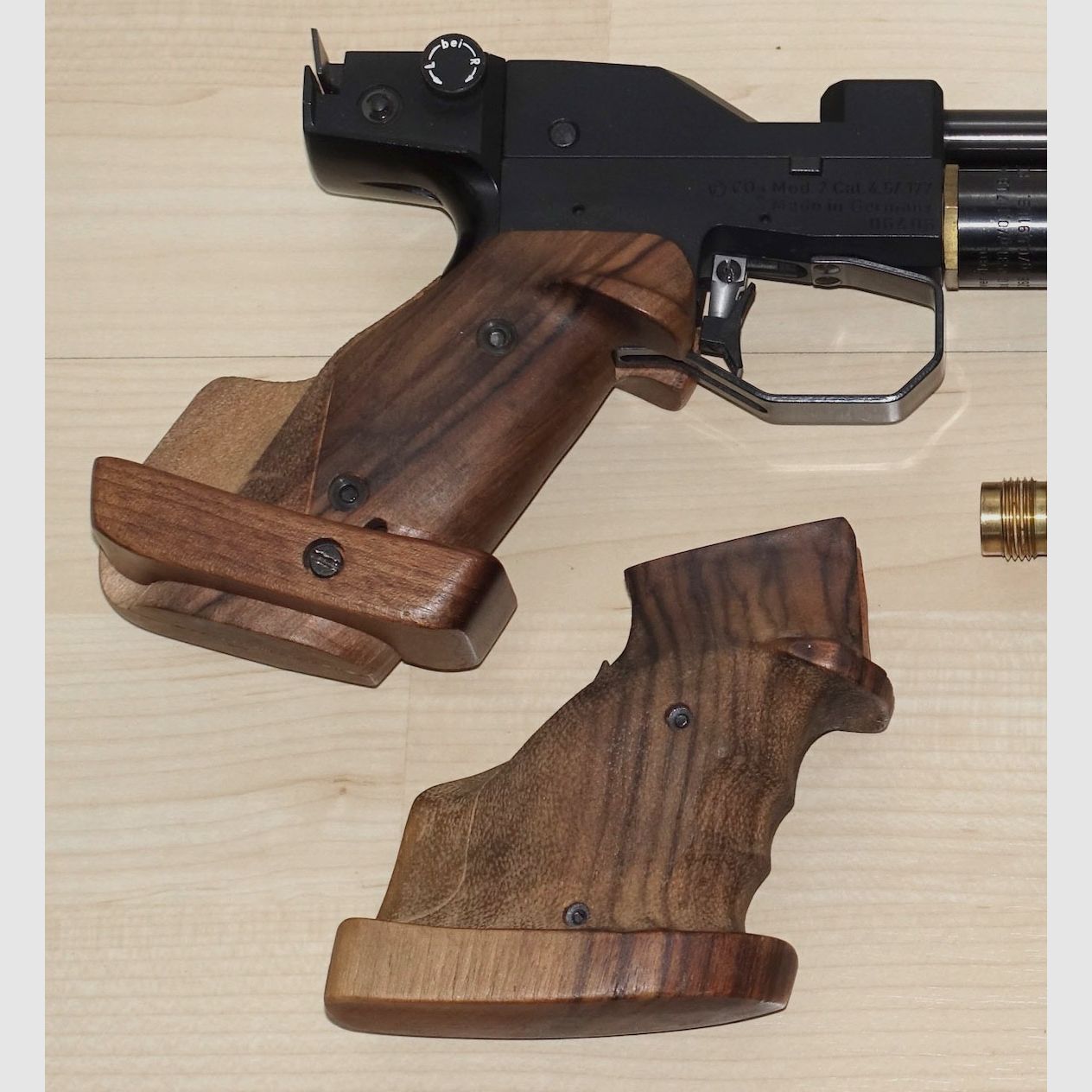 Empuñadura para FWB LP2 / C20 pistola de competición en muy buen estado, sin tratar