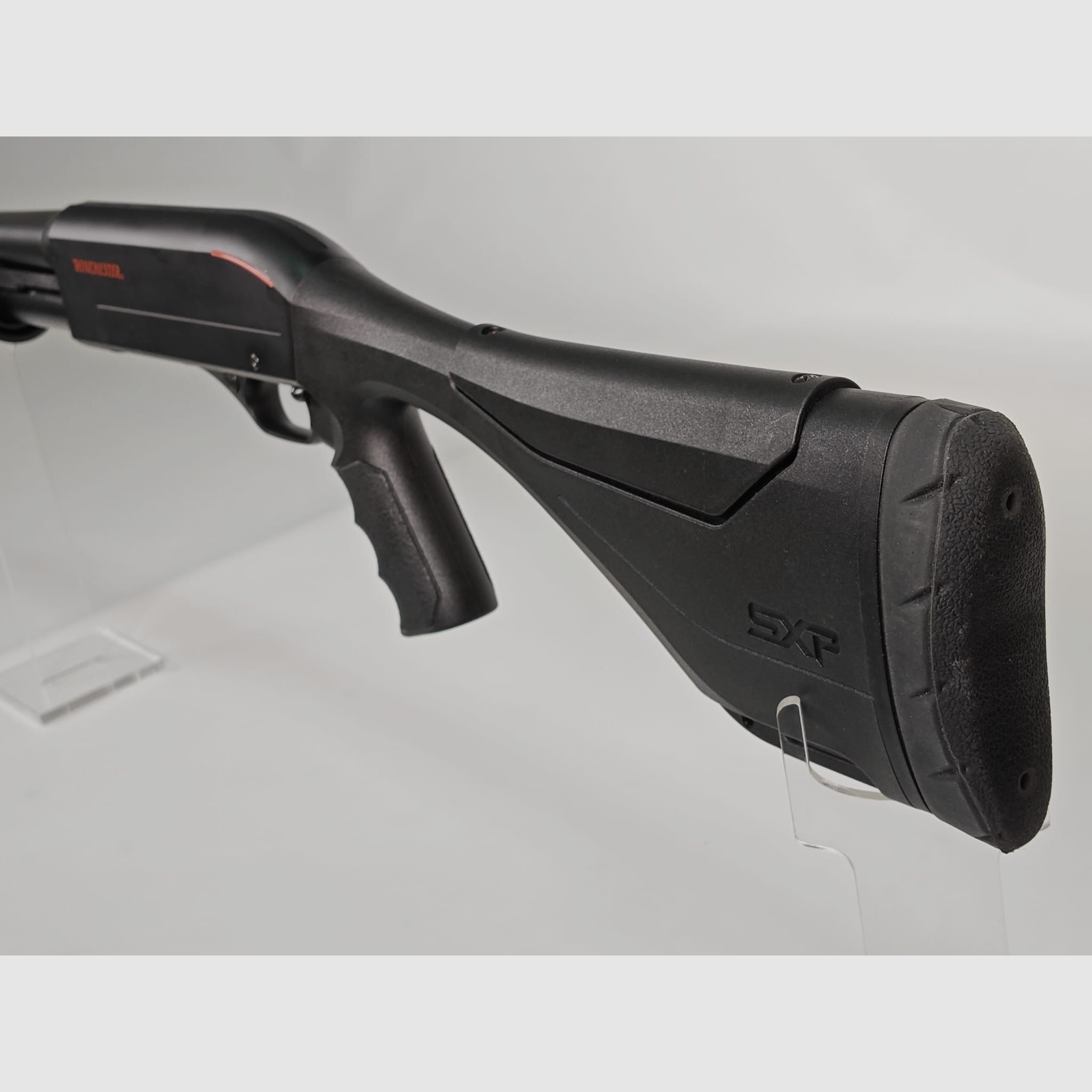 Winchester SXP 12/76 – als nieuw voorhand herhalingsgeweer