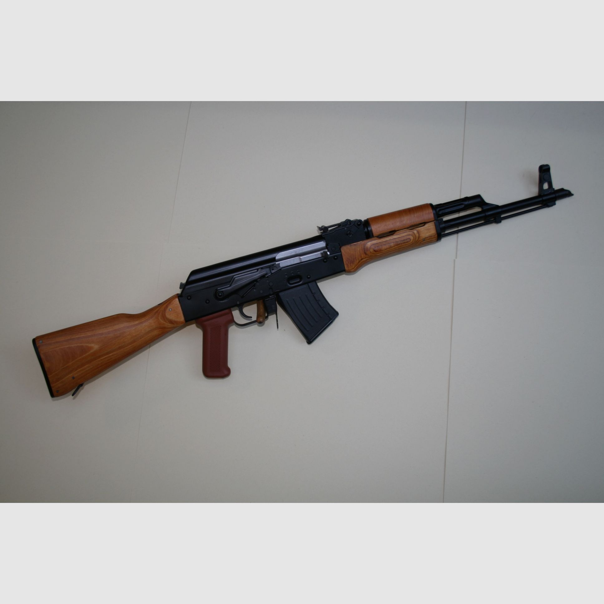 Carabine AK 47 WBP Jack crosse bois Cal. 7.62×39, image 1 sur 6