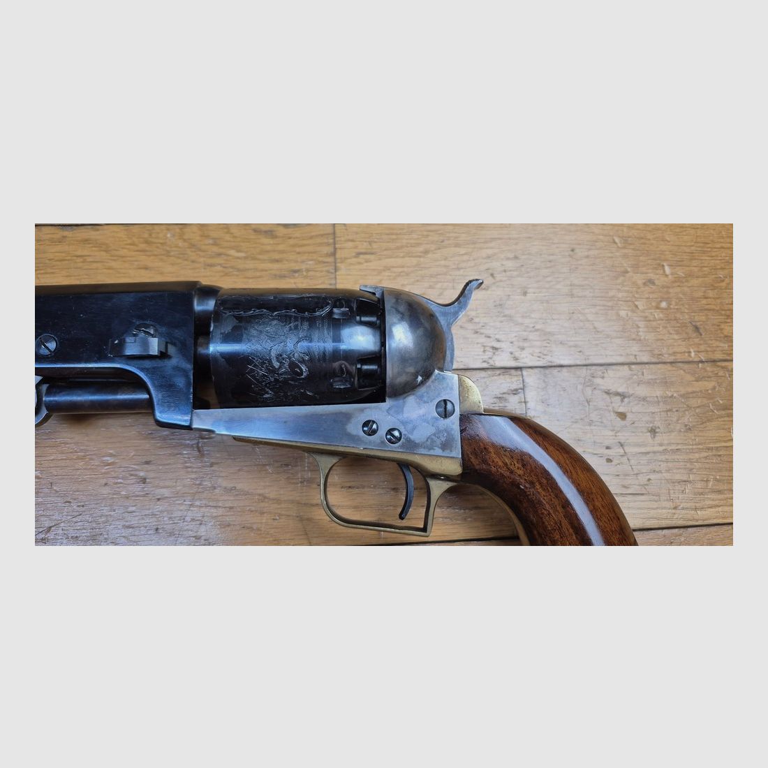 Bellissimo revolver Colt 1847 – Modello Dragoon 1° Modello – Rara variante "USMR" con tamburo – Fabbricazione Uberti – Arma del 1991 – 6 colpi – Cal. .44 – Polvere nera – Buona fabbricazione dei primi anni '90 – Ottime condizioni, immagine 20 di 23