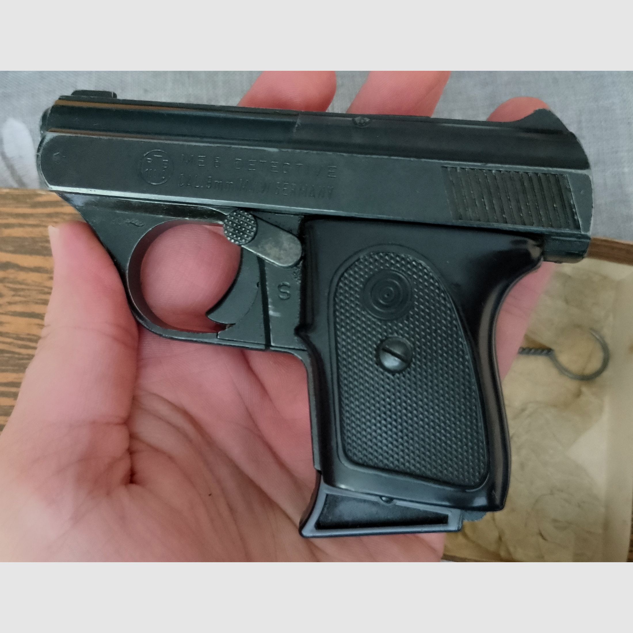 Seltene ME 8 Detective 8mm Knall im PTB 100/2