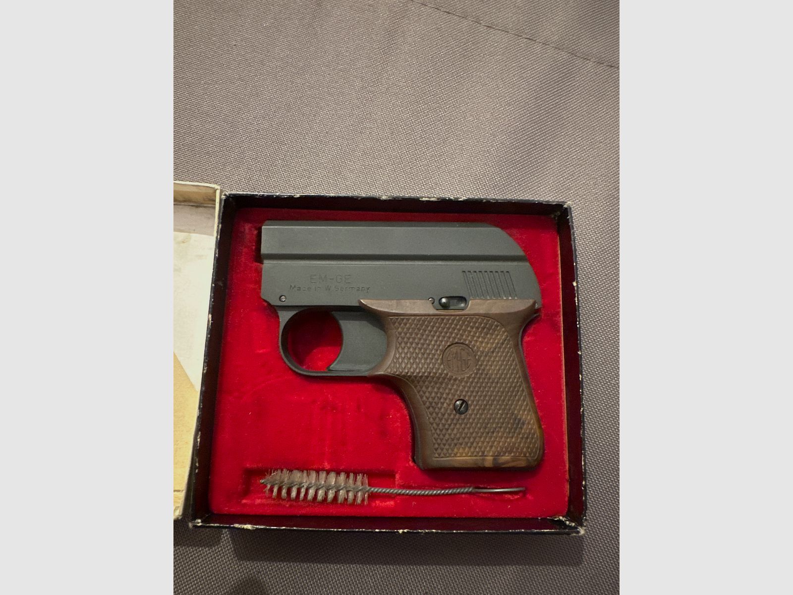 EM-GE Schreckschusspistole 6 mm Flobert Knall inkl. OVP