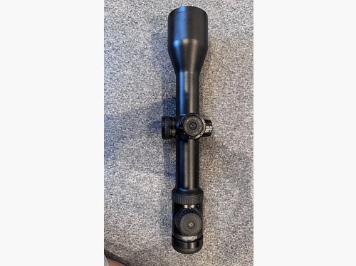 Zeiss V8 2.8-20x56 with ballistic turret and rail