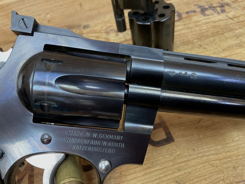 Korth Revolver Match Kal..22Magnum/ .22lr. sehr guter Zustand!!!