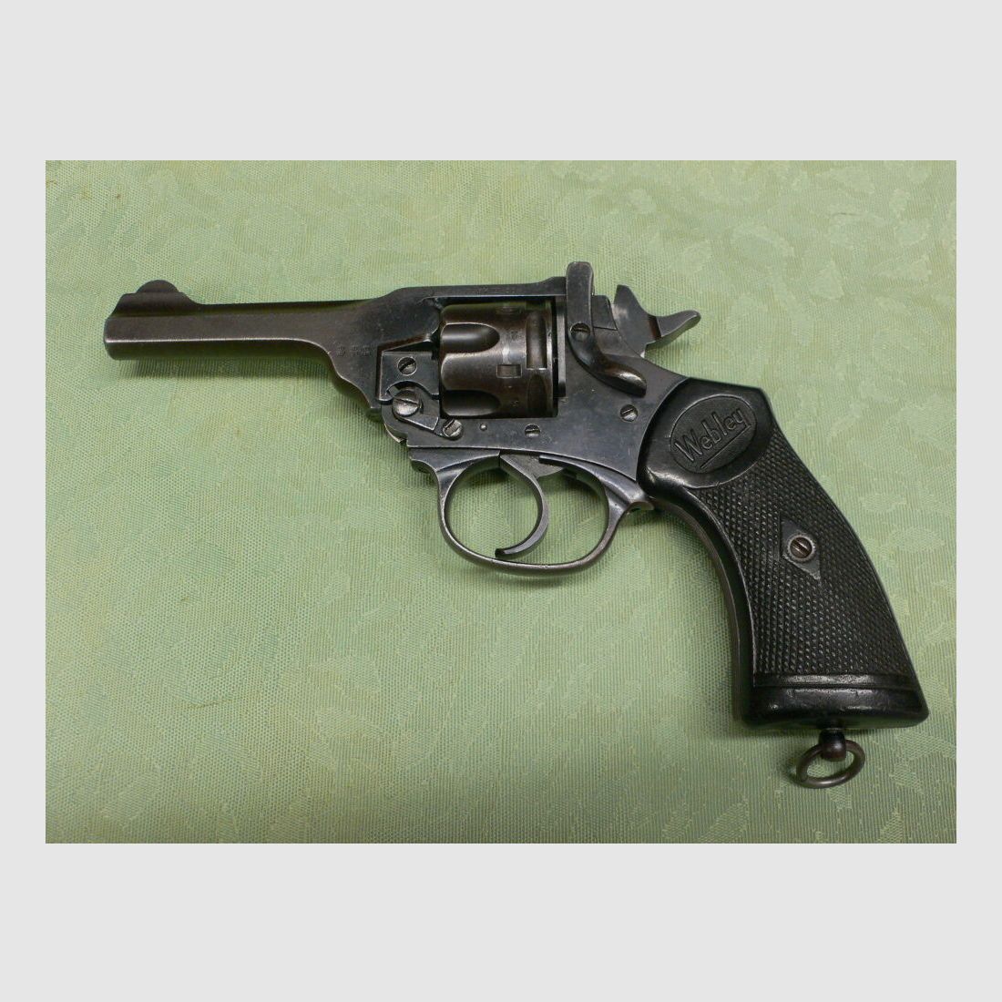 Webley&Scott Mark IV-38
