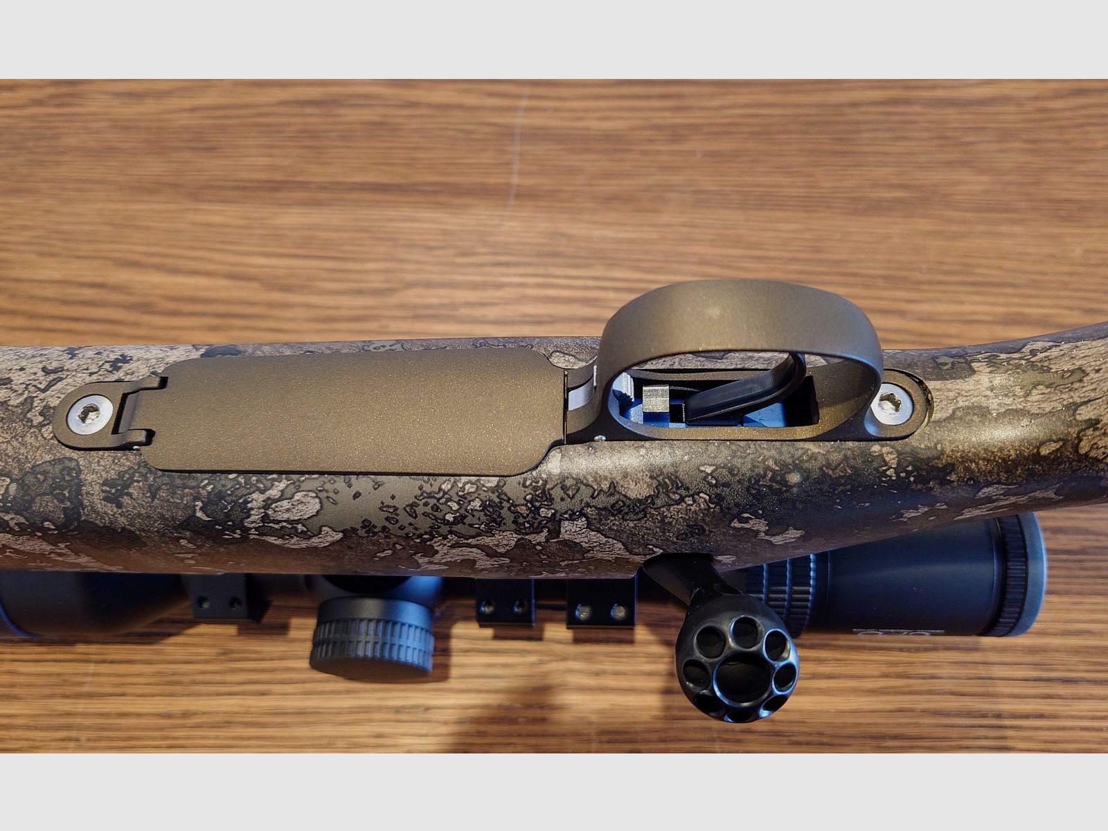 Remington 700 in .300 SAUM - Ultraleichter Carbon Schaft - Timney + Cerakote