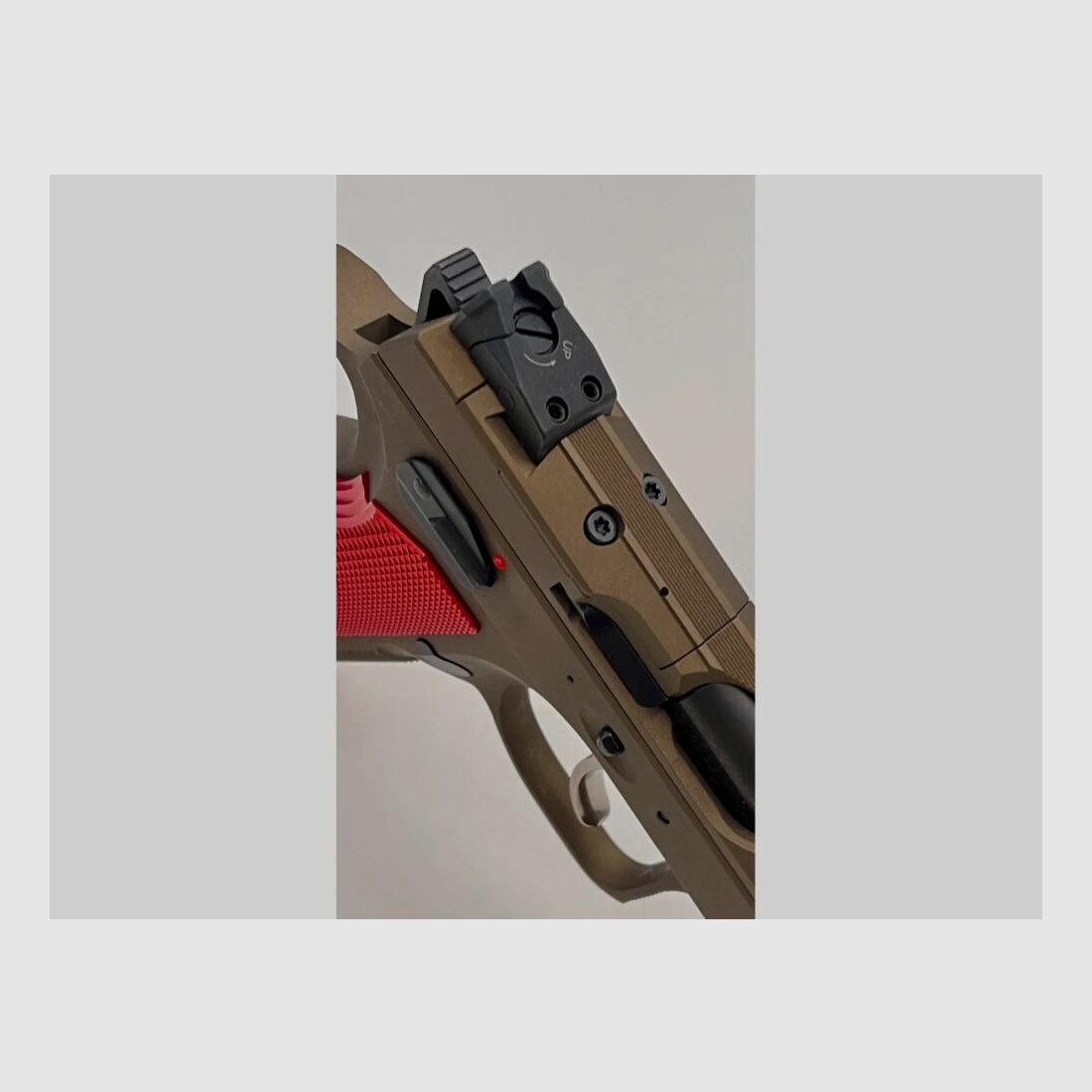 CZ Česká zbrojovka a.s. CZ SHADOW 2 Spécial "Jagdlounge BRONZE BRÛLÉ ROUGE Édition" NEU 9mmLuger