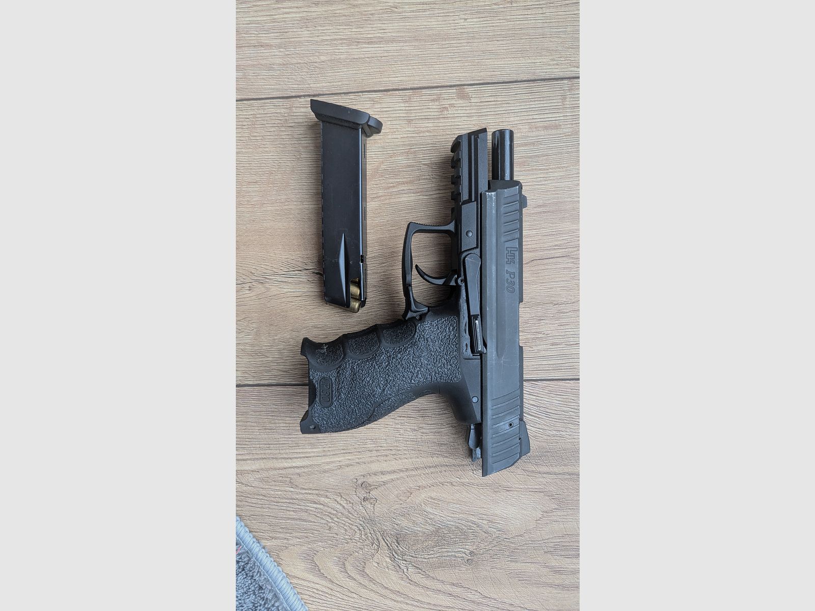 Hk (Umarex) P30 SSW met 2 magazijnen