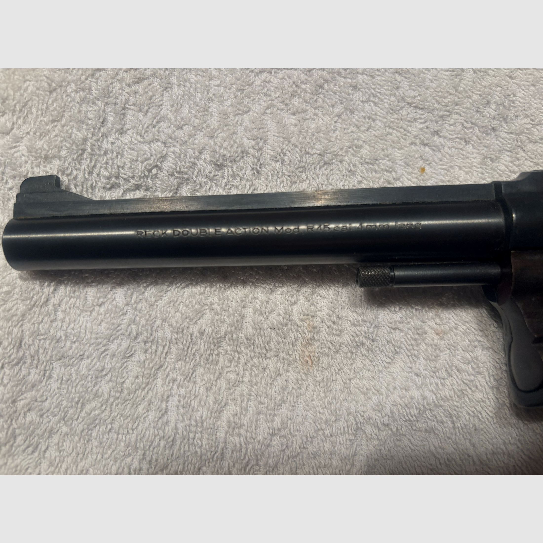 Reck revolver model R45 – 4 mm long – PTB 40 (square) with F in the house