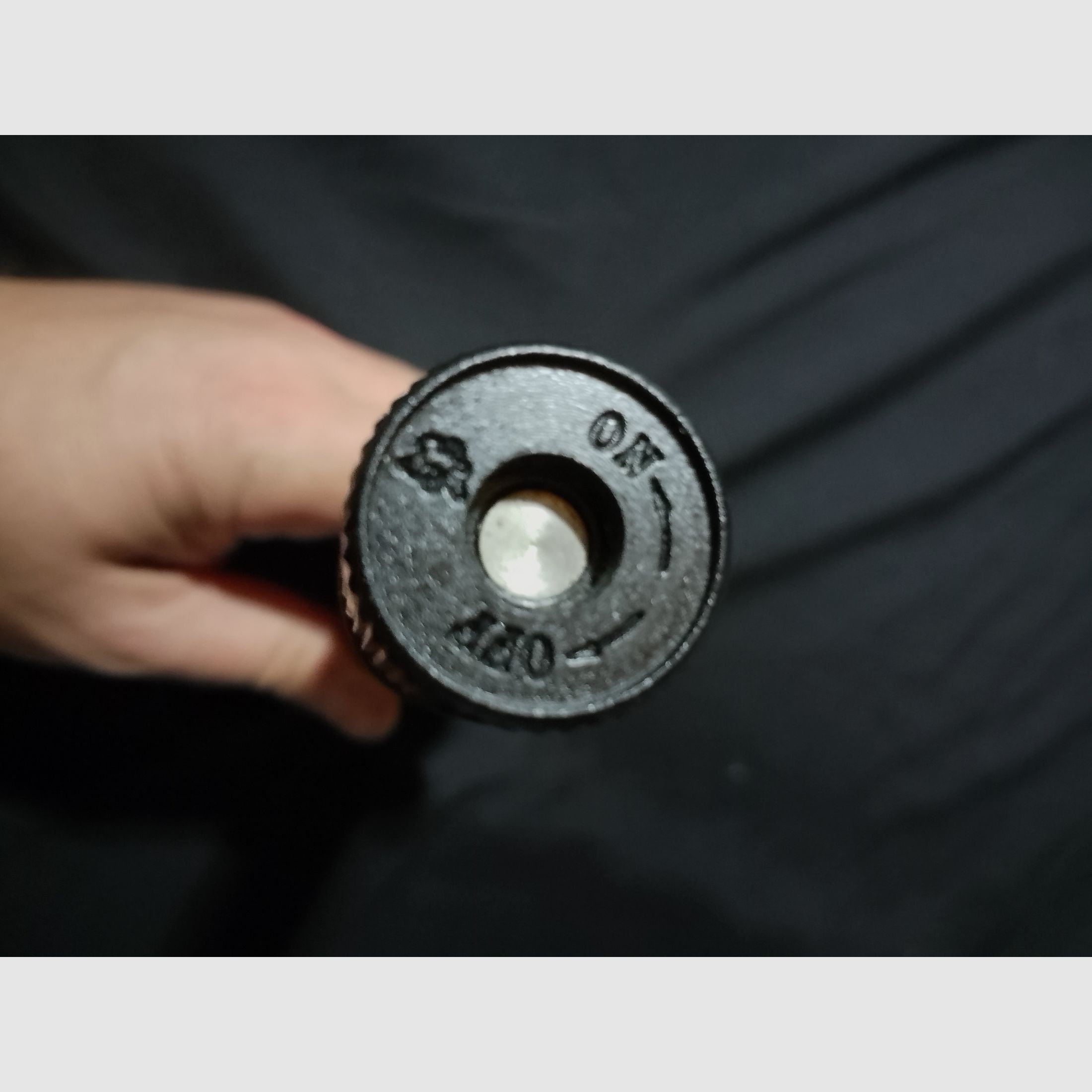 APS 2 x 12 Gramm Kapseln Co2 Kartuschen Notfalladapter für diverse RAM Druckluftwaffen oder Paintball-Markierer