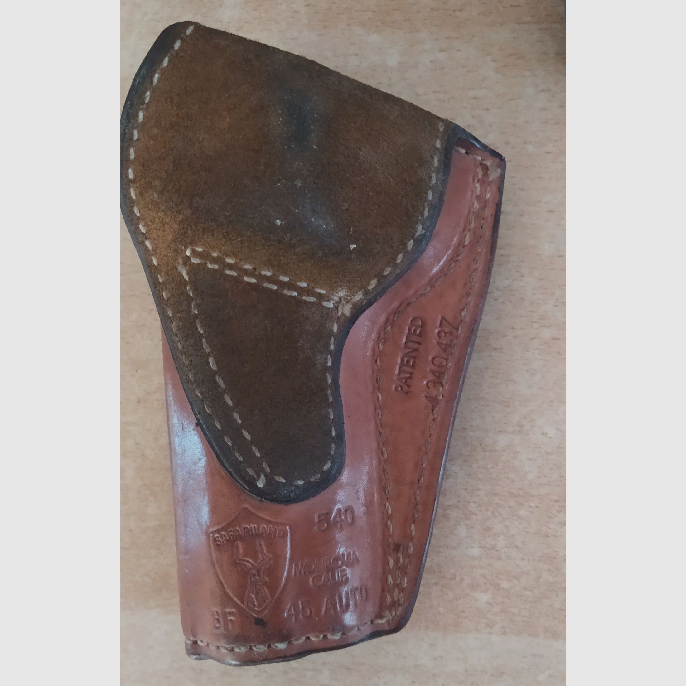 Schnellziehholster+2 Magazinhalter + normales Holster für .45 acp