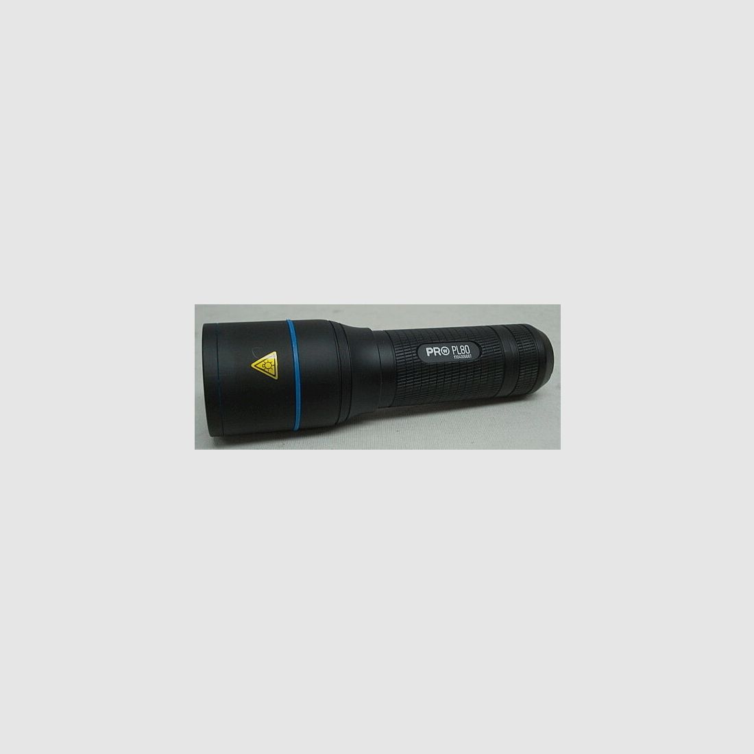 Walther Walther Pro PL80 650-725 Lumen 4xAAA Battery