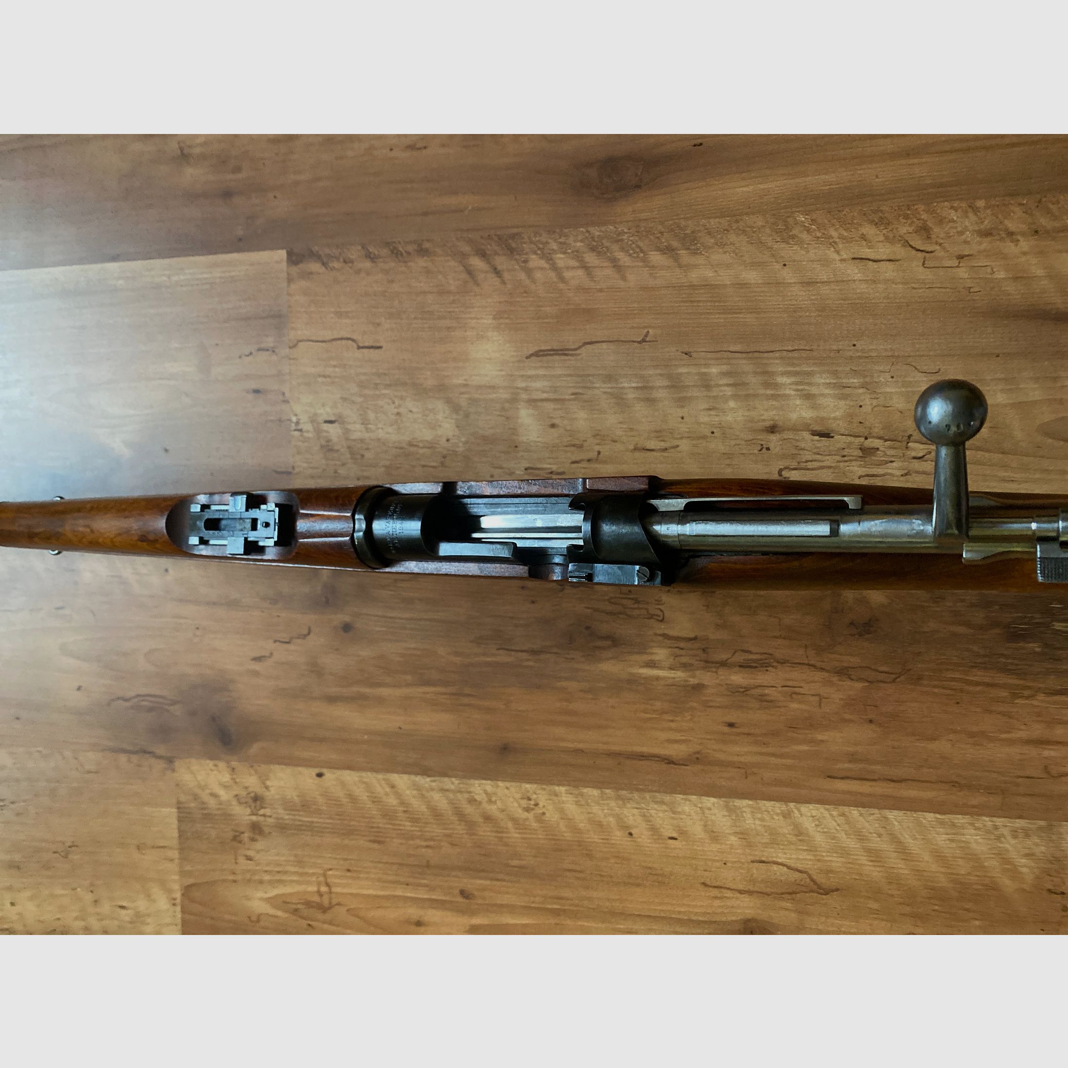 Oplossen van mijn verzameling: enkelvoudig geladen vuurwapen met getrokken loop Husquarna, Mod. 38 „Schwedenmauser“ Kal. 6,5x55 SE