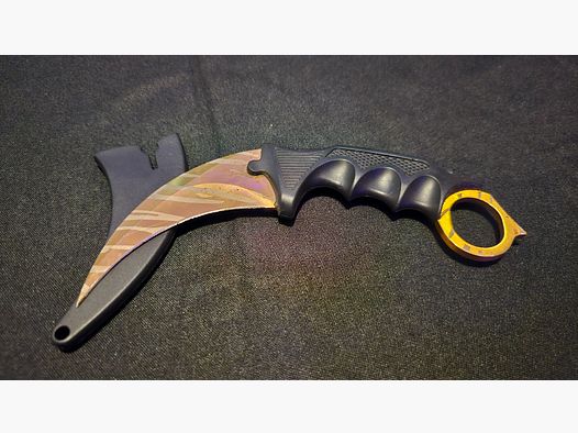 Karambit Tiger Tooth