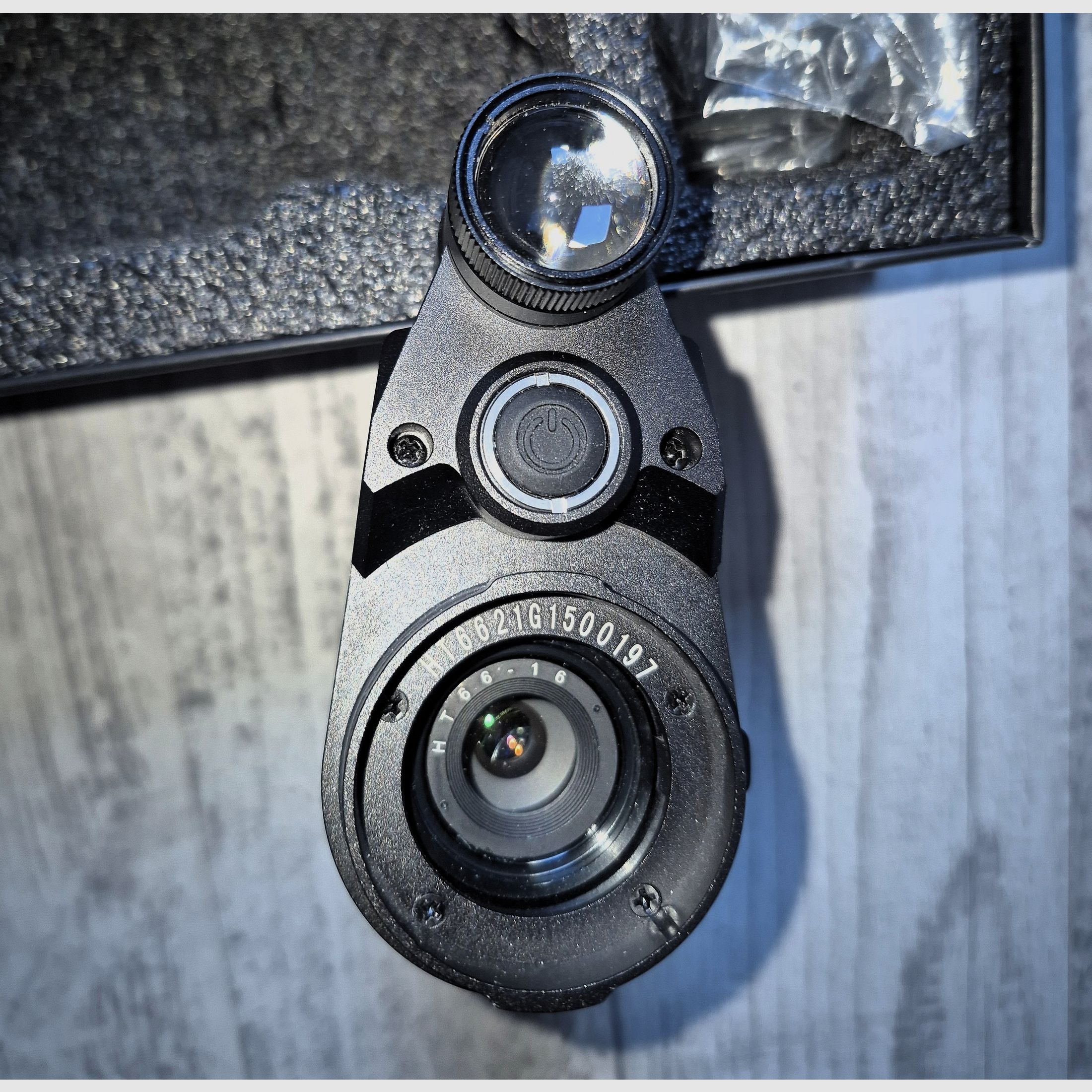 Sytong HT-66 (NV 850) German Edition – Complete set with 3 batteries & charger!