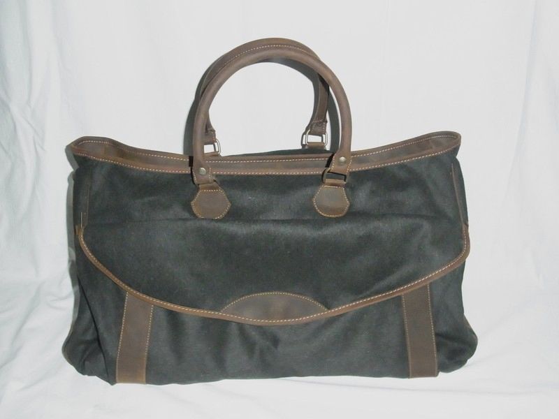 Reisetasche Nashorn
