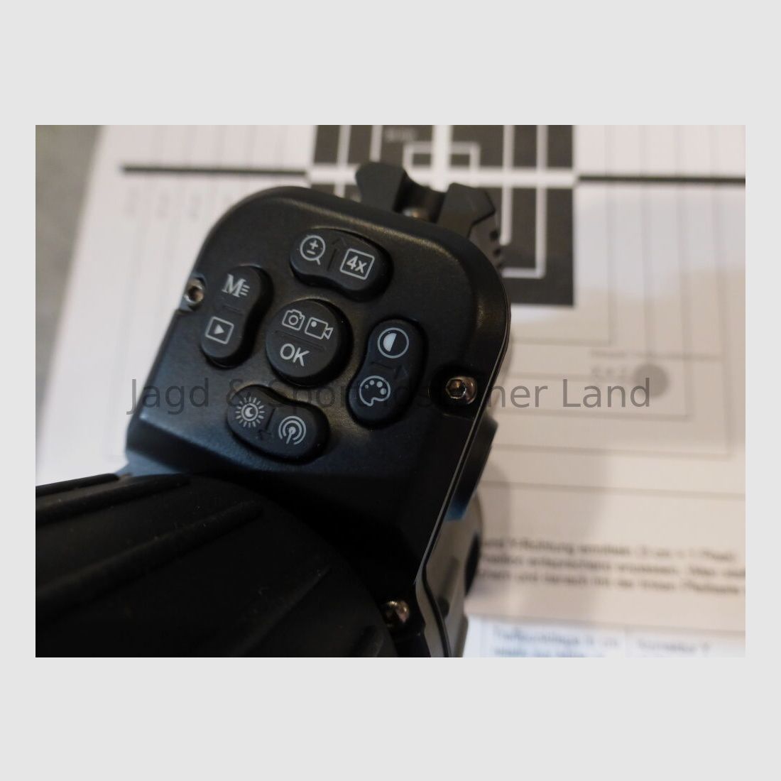 DIYCON dual-use night vision device "Black Mamba" including IR LED illuminator "Predator 2