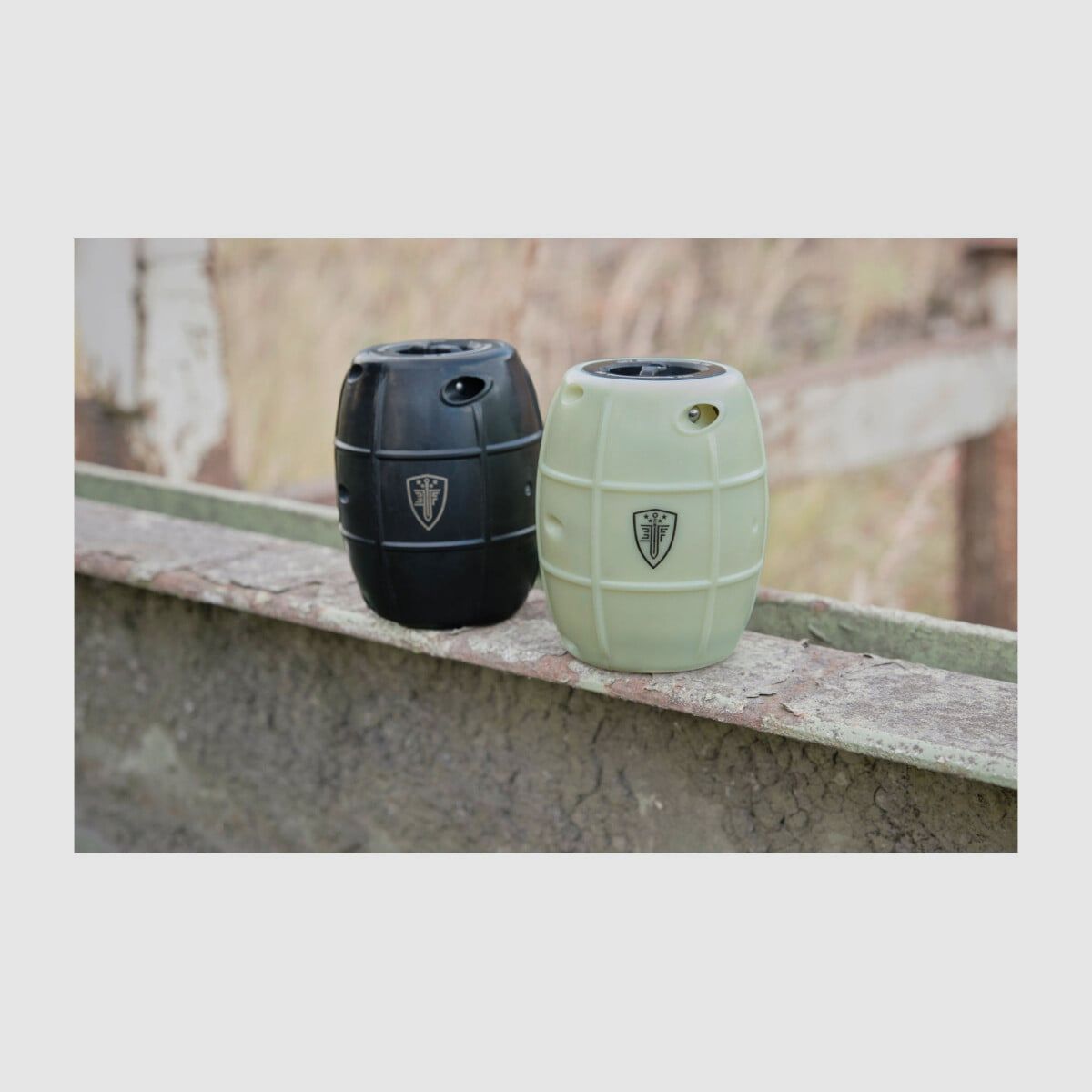 Granada Airsoft Hailstorm 6mm BB con disparador de impacto - 190 disparos que brillan en la oscuridad | Elite Force