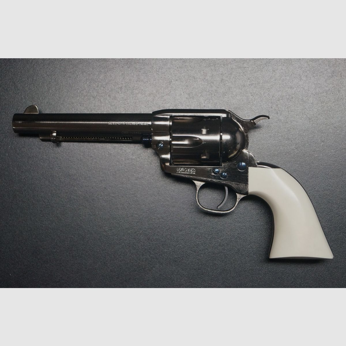 Uberti 1873 Cattleman vernickelt G37, Bild 5 von 5