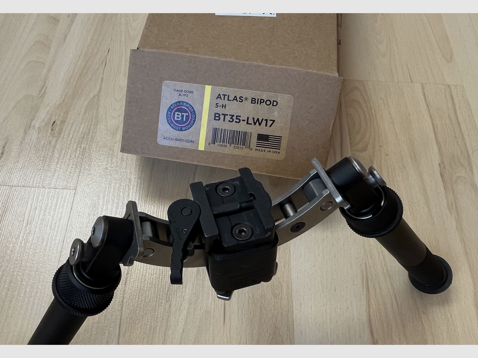 Atlas 5-H BT35-LW17 Zweibein von Accu-Shot