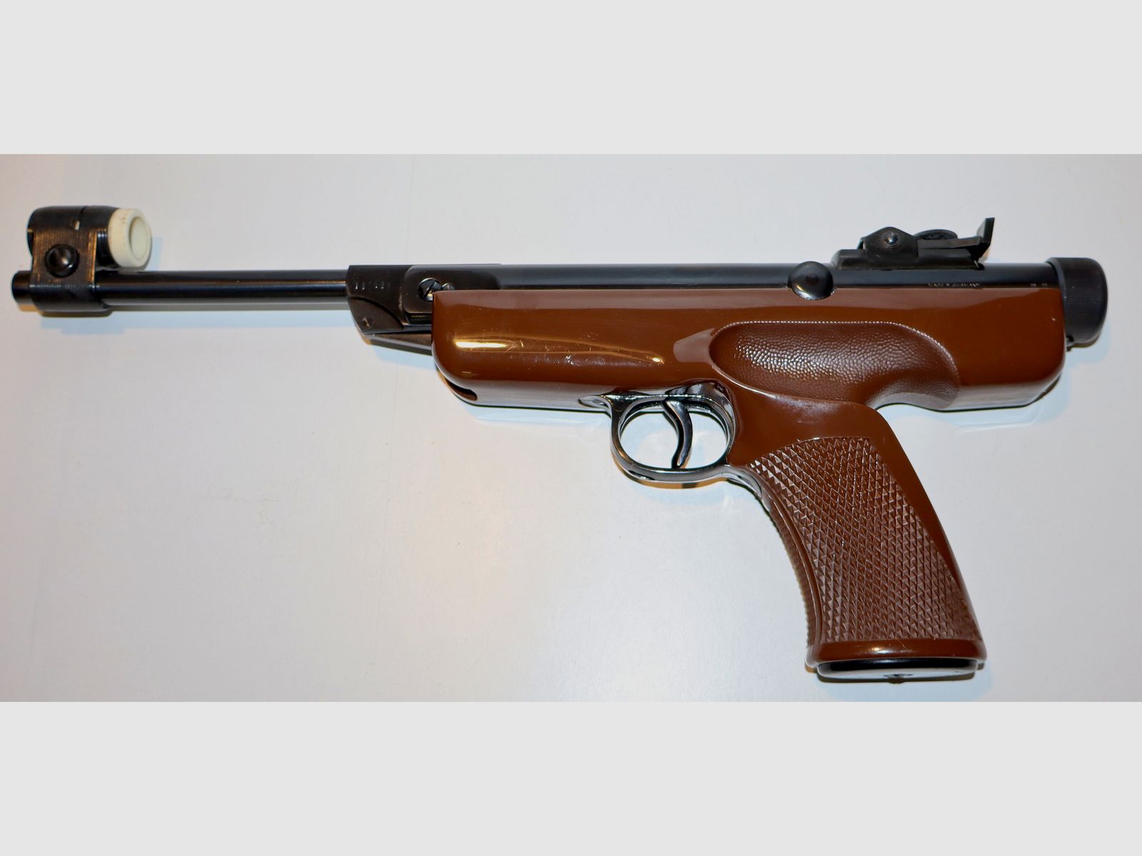 Diana Mod. 6 air pistol, Cal. 4.5 mm, manufactured 03/69 - No. 031531