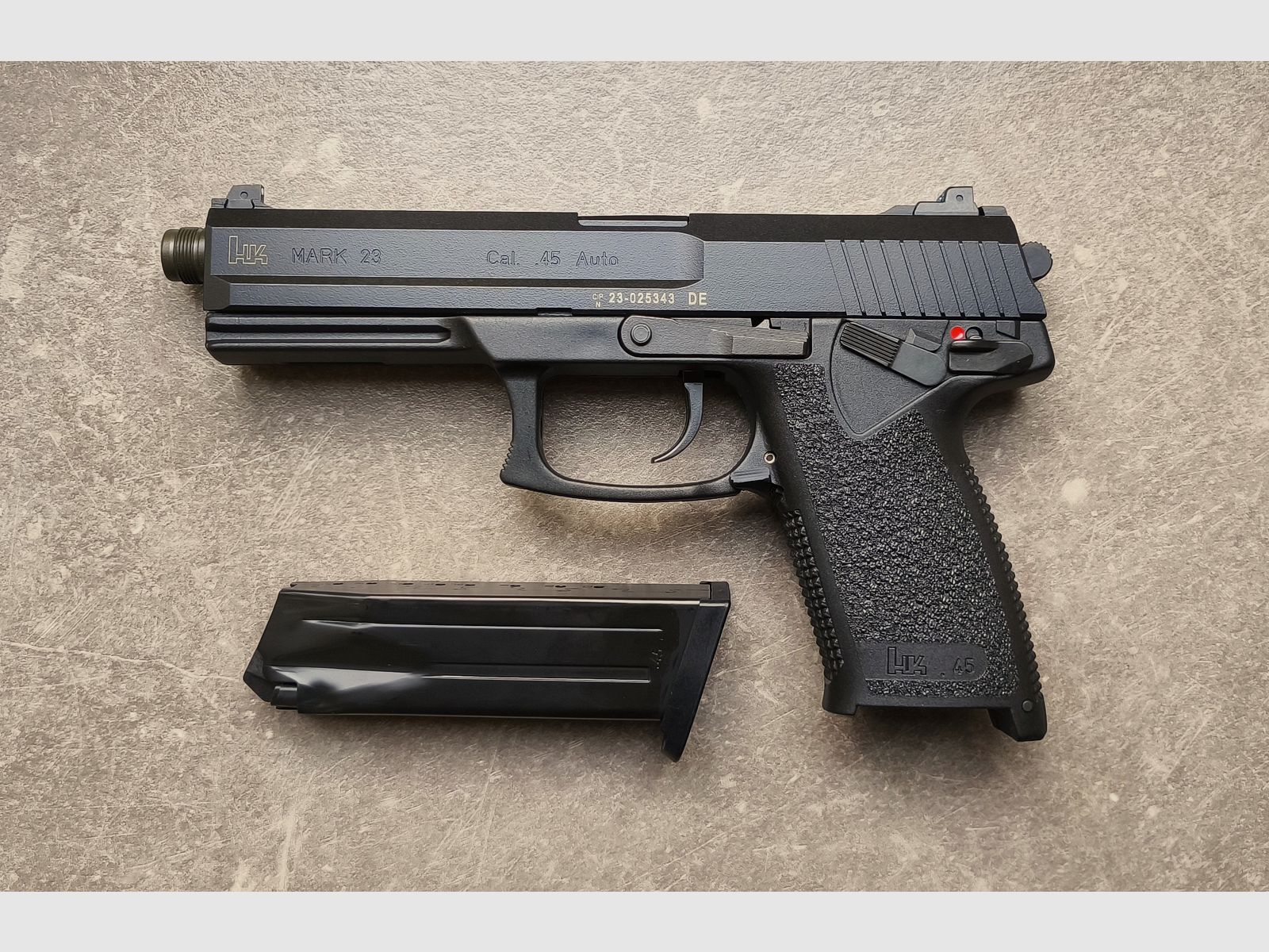 HK Mark 23 Mod 0 SOCOM .45 Auto - halbautomatische Pistole