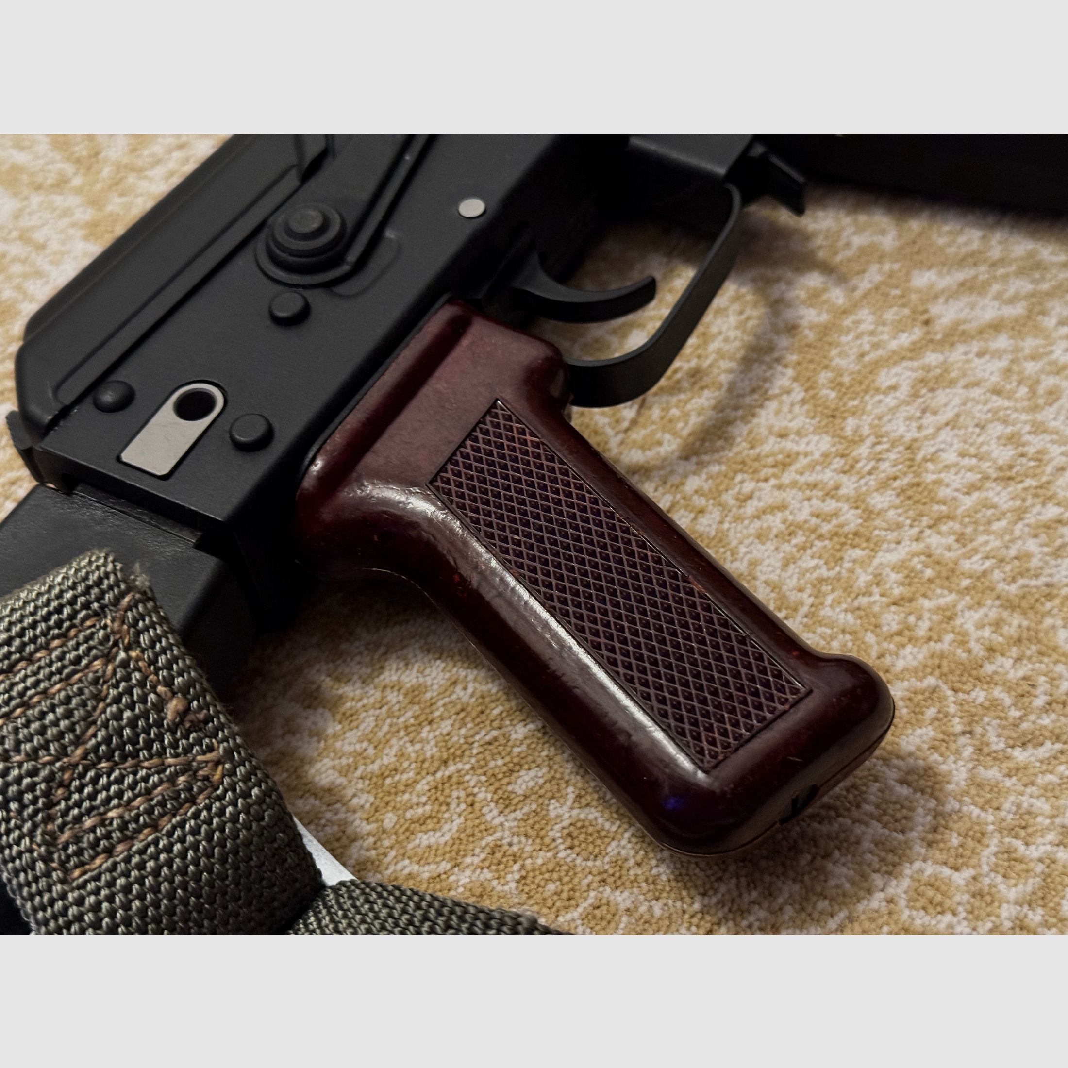 VFC AK 74M GBB Vollmetall mit Zubehör und OVP