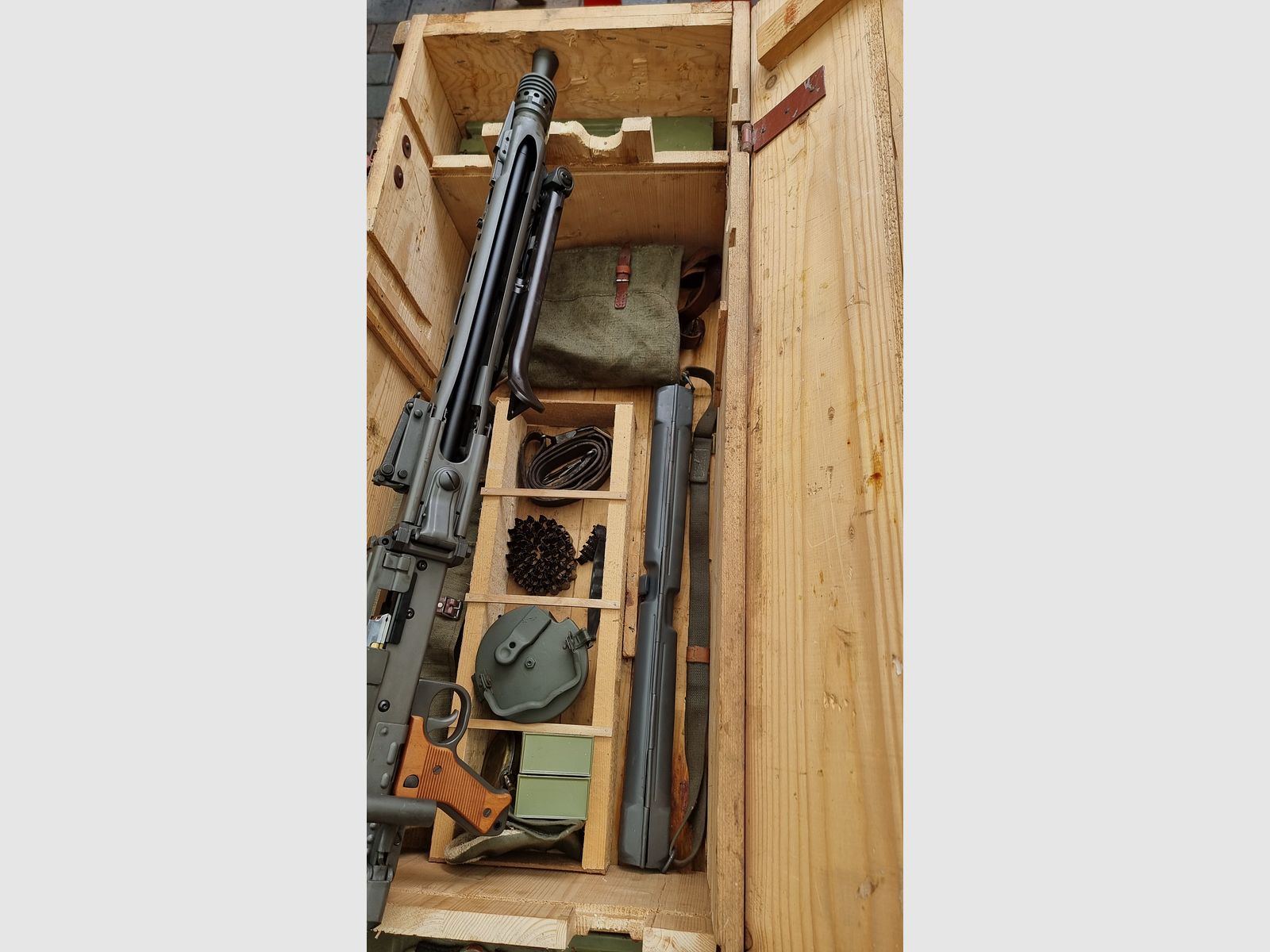 MG 42 Airsoft G&G Vollmetall Schussrate 1200 mit original Kiste und Zubehör 42/53 rar