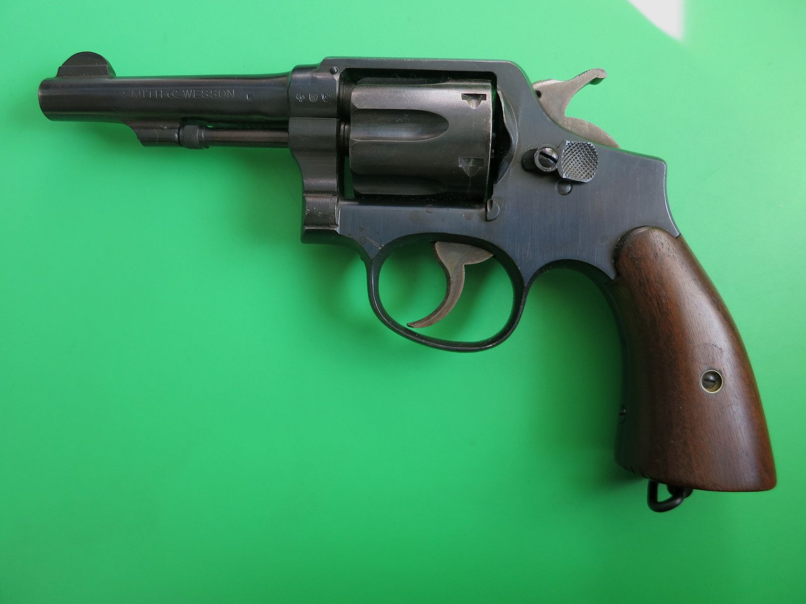 Revolver SMITH & WESSON Victory, Mod. 10 M&P, 1e Serie met Suffix V, .38S&WSpecial #70