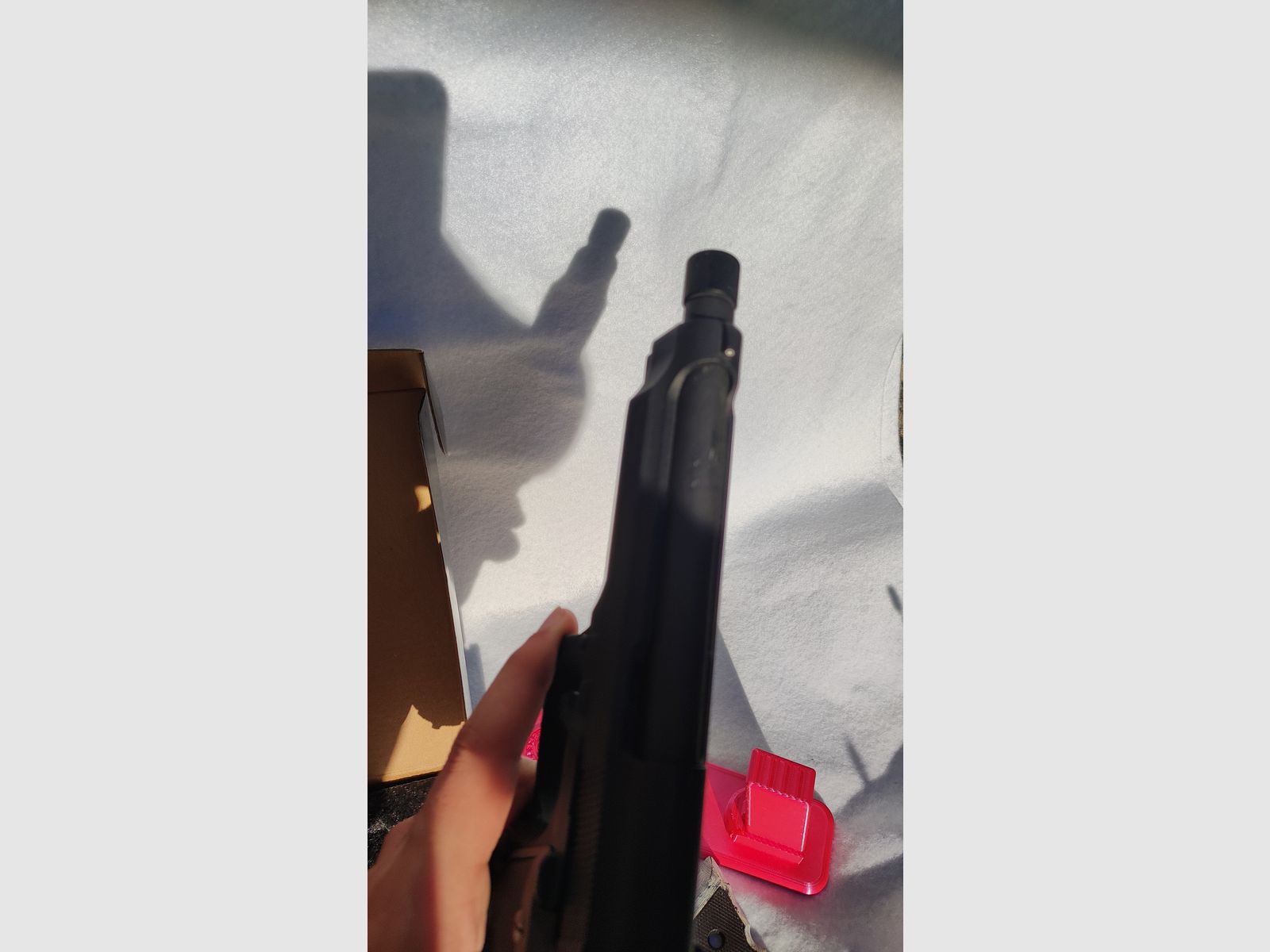 M92 in Schwarz mit Schalldämpfer GBB 6 mm bb