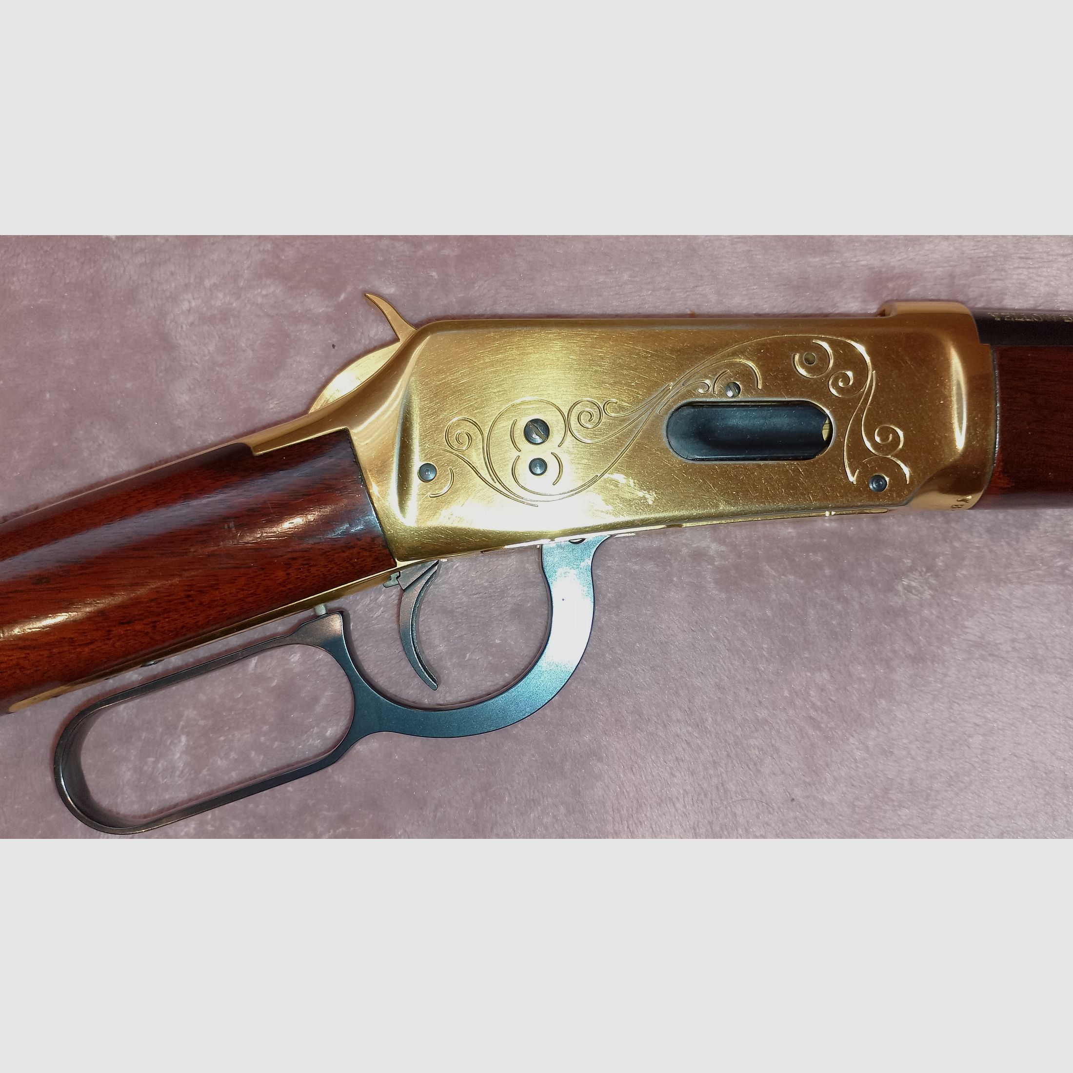 Winchester Yellow Boy/Indian Carbine