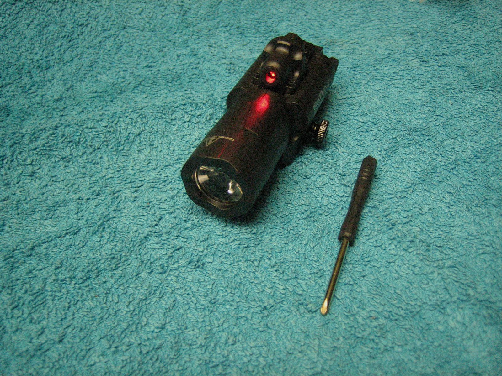 Laser and flashlight in one for 22mm rail New